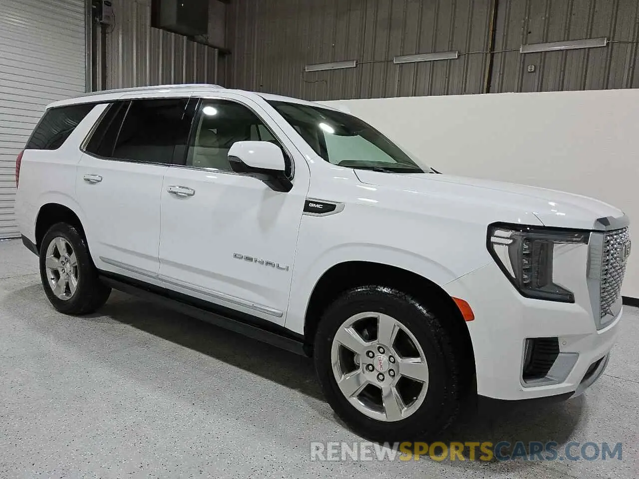 4 fotografías del automóvil dañado 1GKS2DKL3PR391754 GMC YUKON 2023