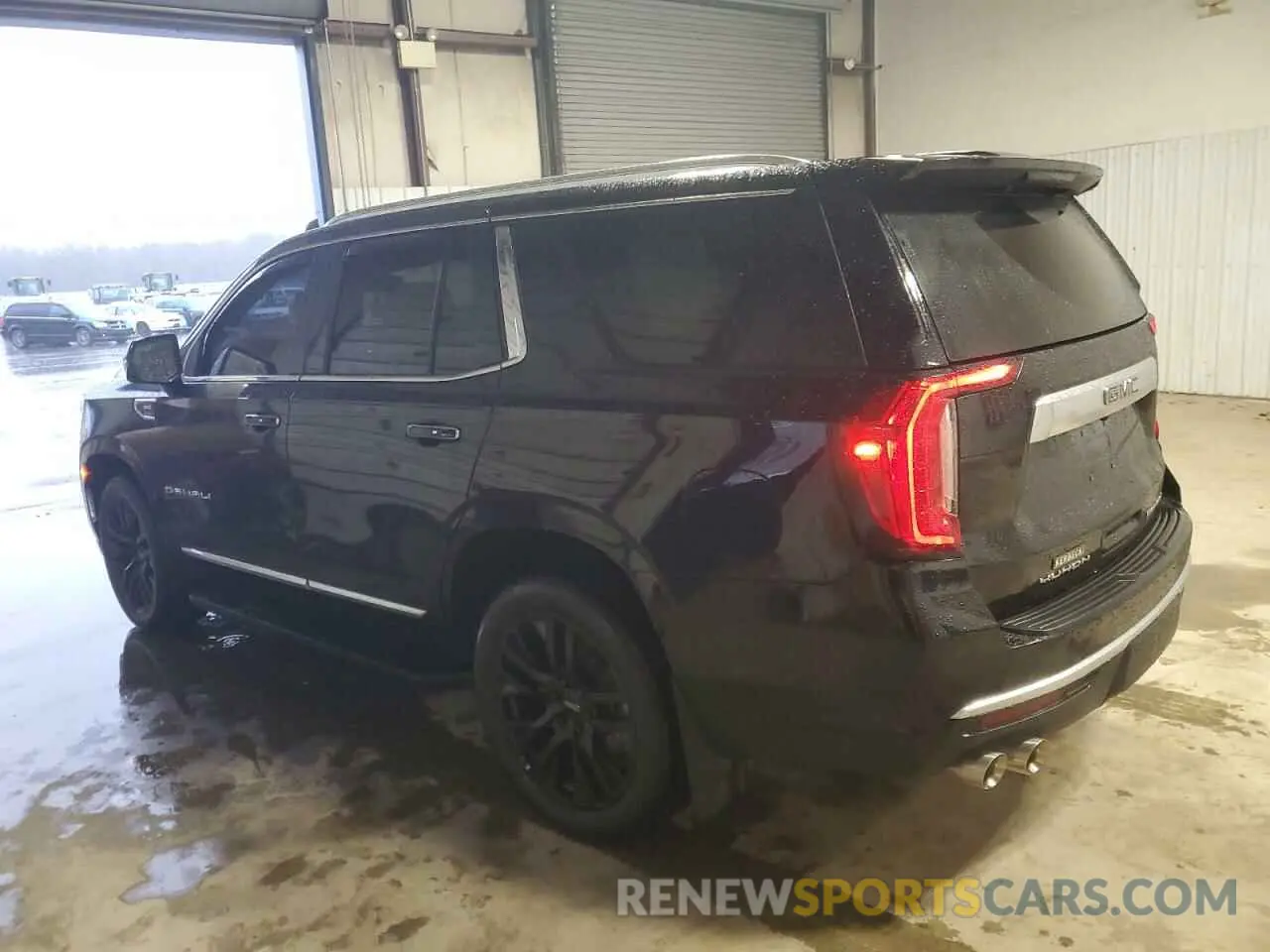 2 fotografías del automóvil dañado 1GKS2DKL8PR171591 GMC YUKON 2023
