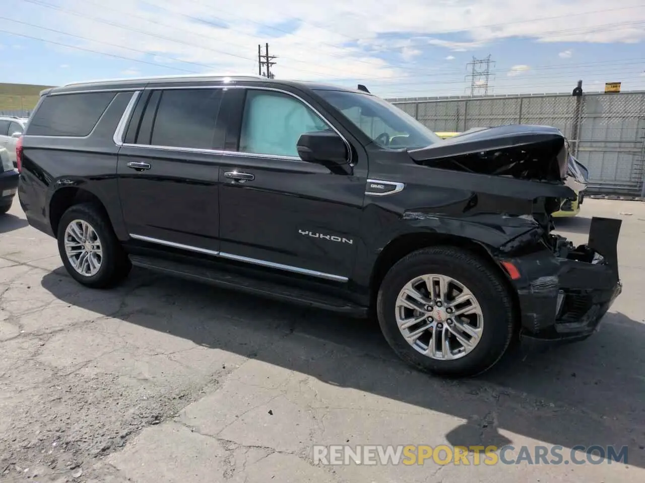 4 fotografías del automóvil dañado 1GKS2GKD3PR282110 GMC YUKON 2023