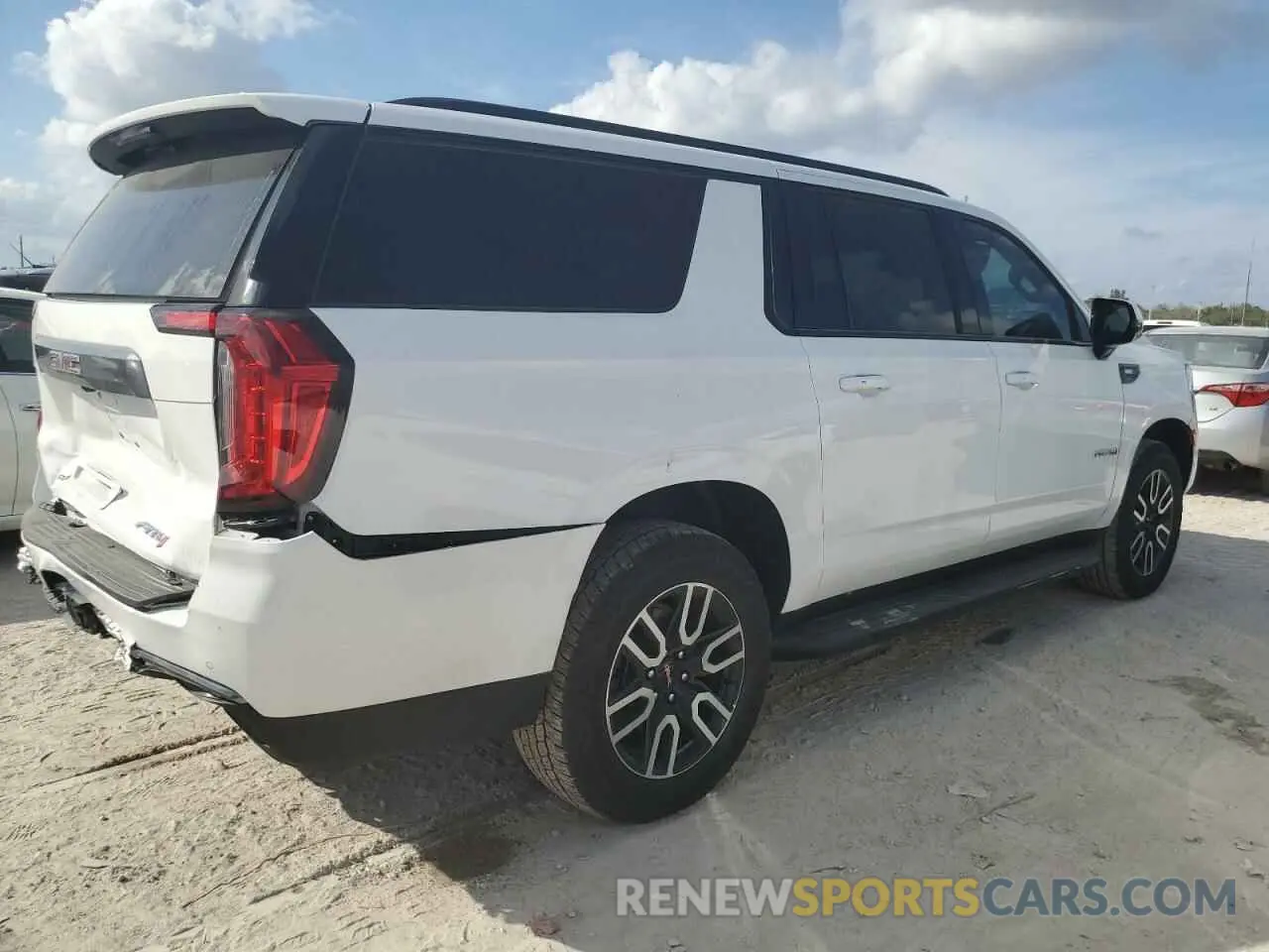 3 fotografías del automóvil dañado 1GKS2HKD2PR463611 GMC YUKON 2023