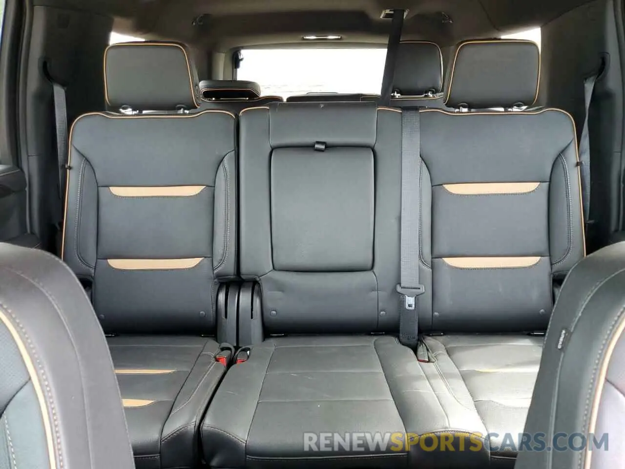 10 fotografías del automóvil dañado 1GKS2HKD5PR548748 GMC YUKON 2023