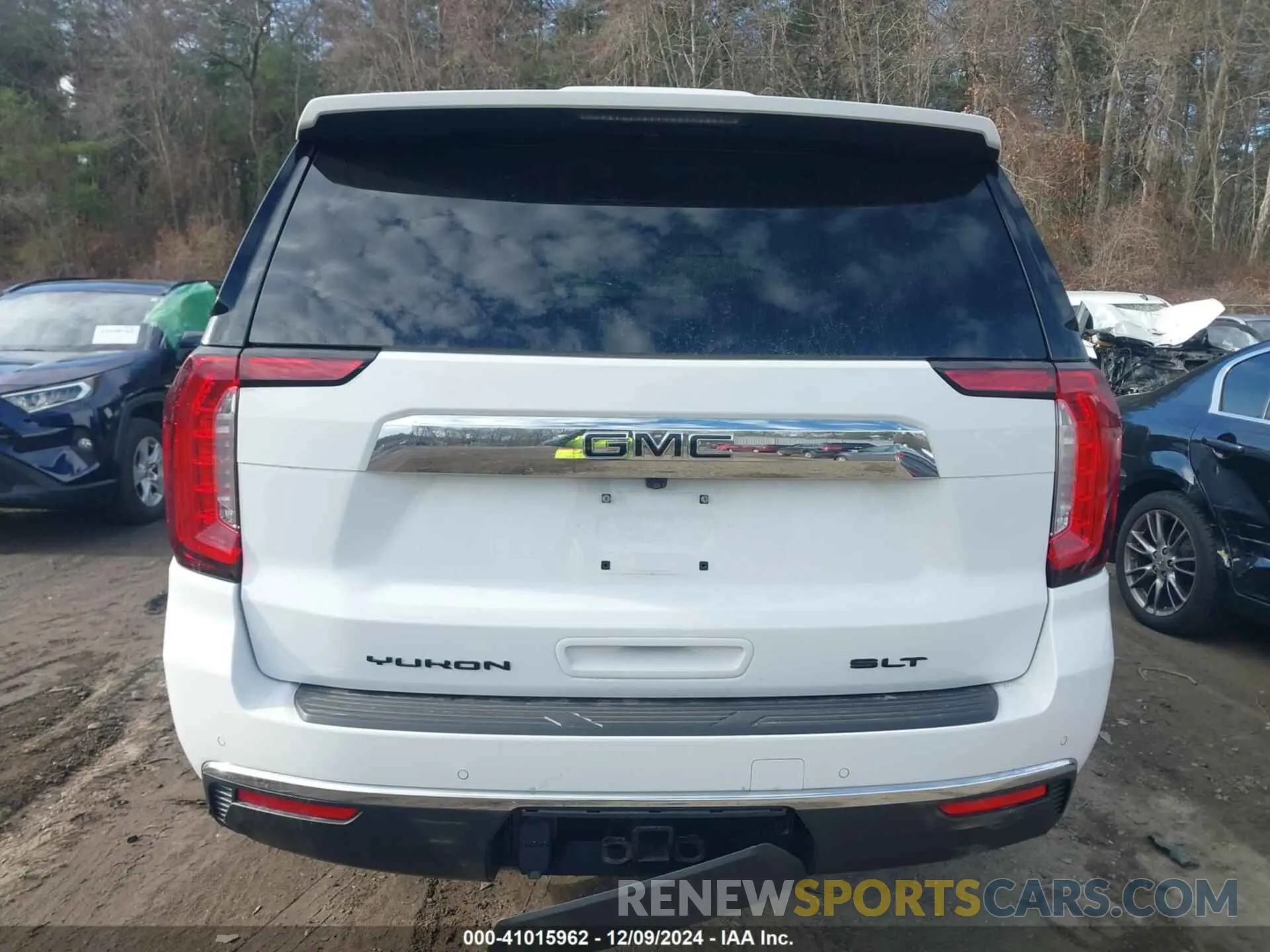 17 fotografías del automóvil dañado 1GKS2BKD4RR312432 GMC YUKON 2024