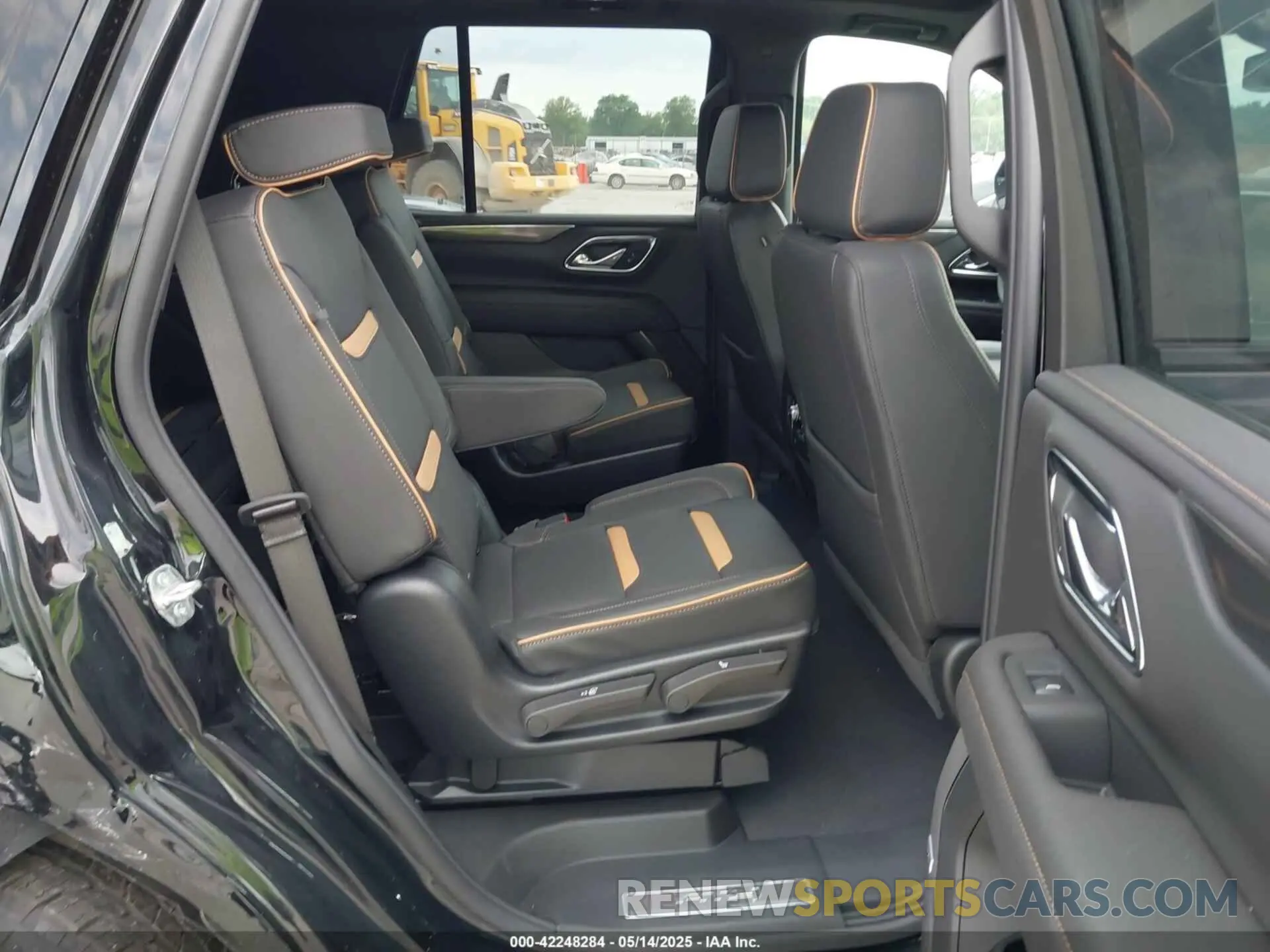 8 fotografías del automóvil dañado 1GKS2CKD0RR389126 GMC YUKON 2024