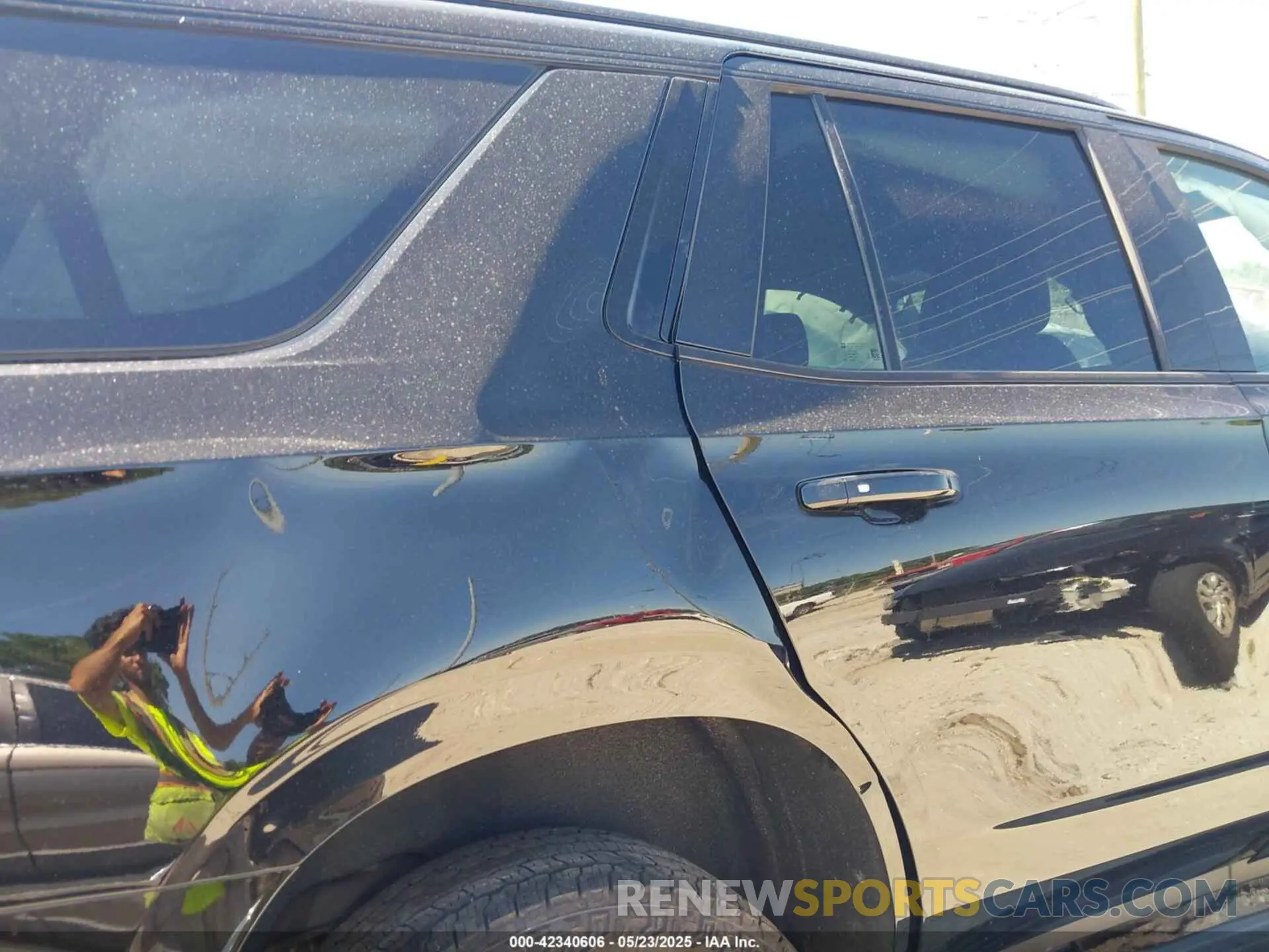 21 fotografías del automóvil dañado 1GKS2CKL4RR262774 GMC YUKON 2024