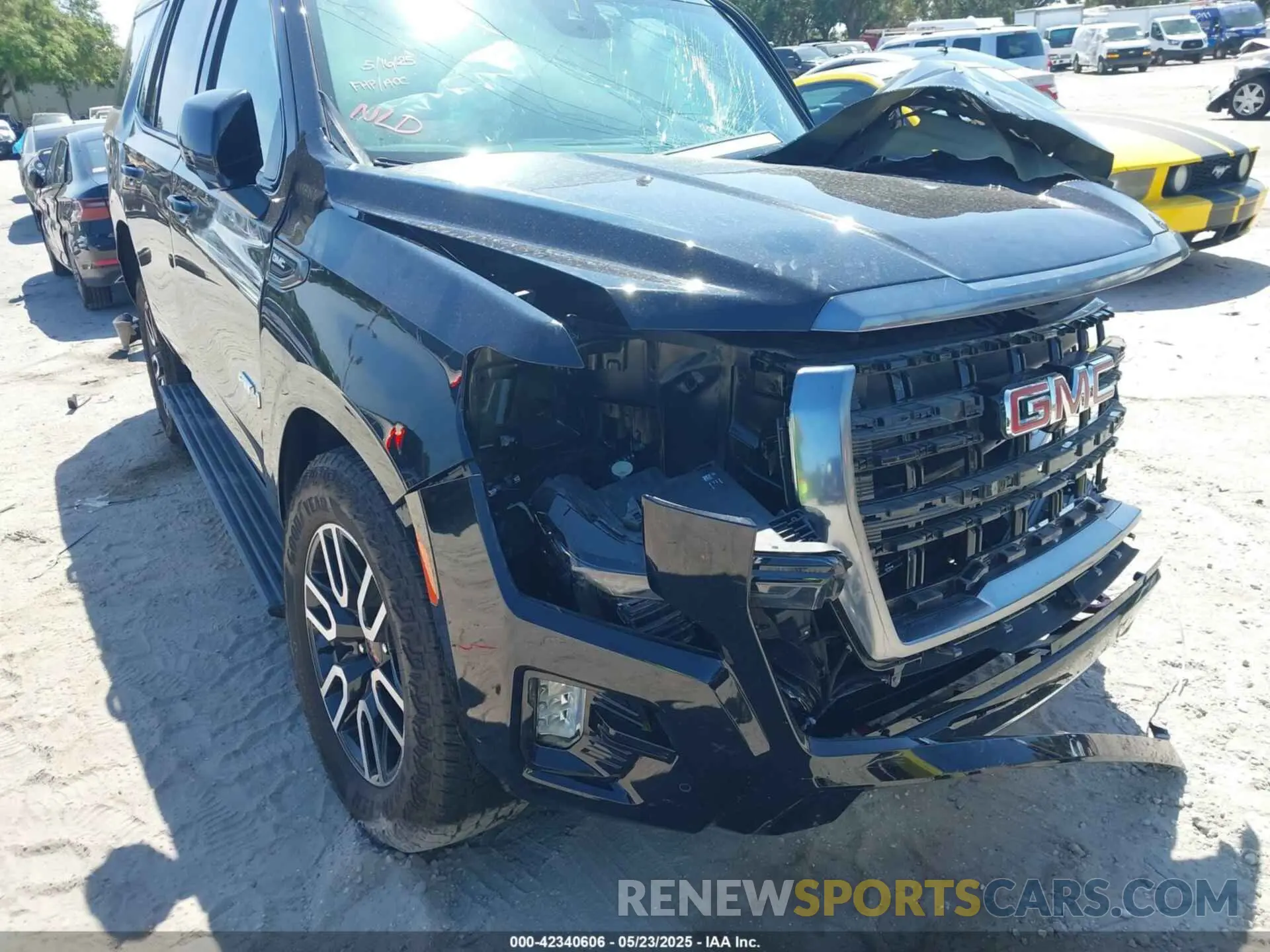 22 fotografías del automóvil dañado 1GKS2CKL4RR262774 GMC YUKON 2024