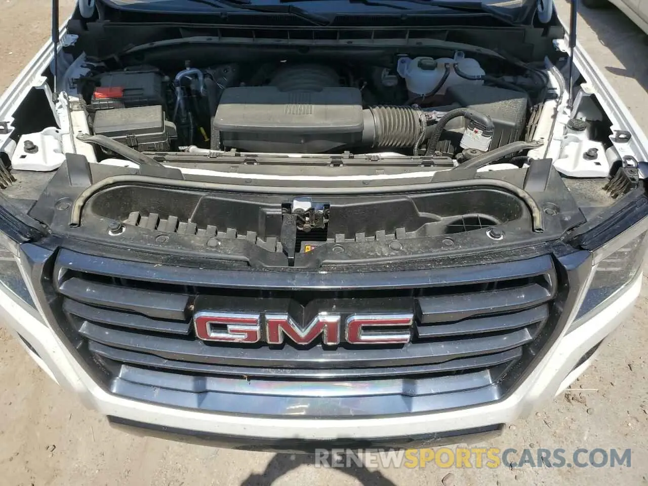 12 fotografías del automóvil dañado 1GKS2CKL9RR378763 GMC YUKON 2024