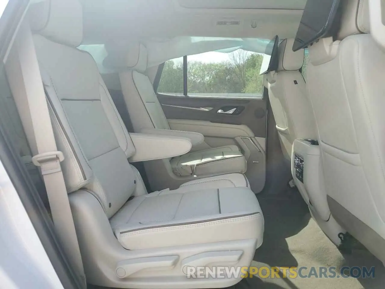 12 fotografías del automóvil dañado 1GKS2DKL4RR340699 GMC YUKON 2024
