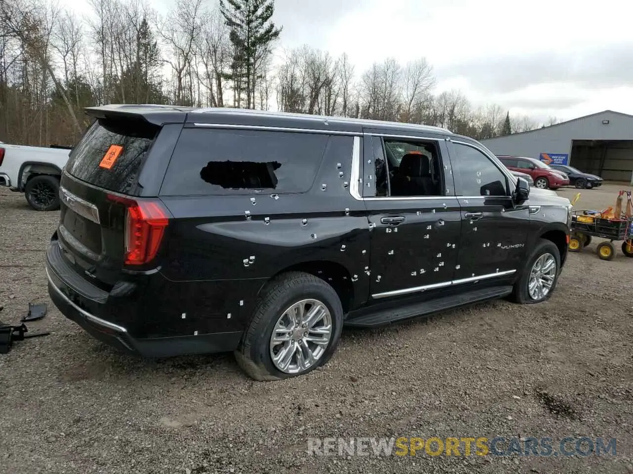 3 fotografías del automóvil dañado 1GKS2GKD6RR341878 GMC YUKON 2024