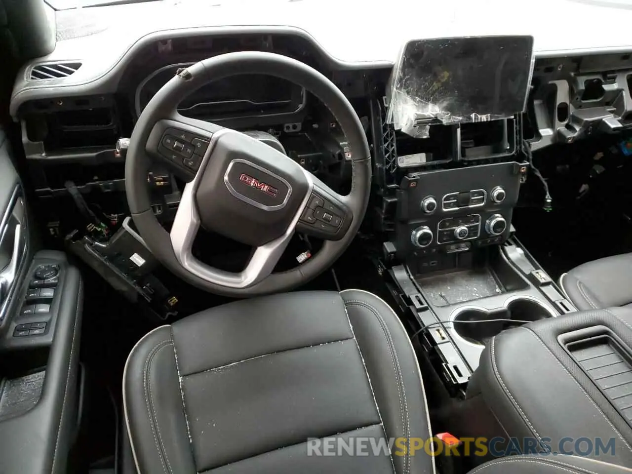 8 fotografías del automóvil dañado 1GKS2GKD6RR341878 GMC YUKON 2024