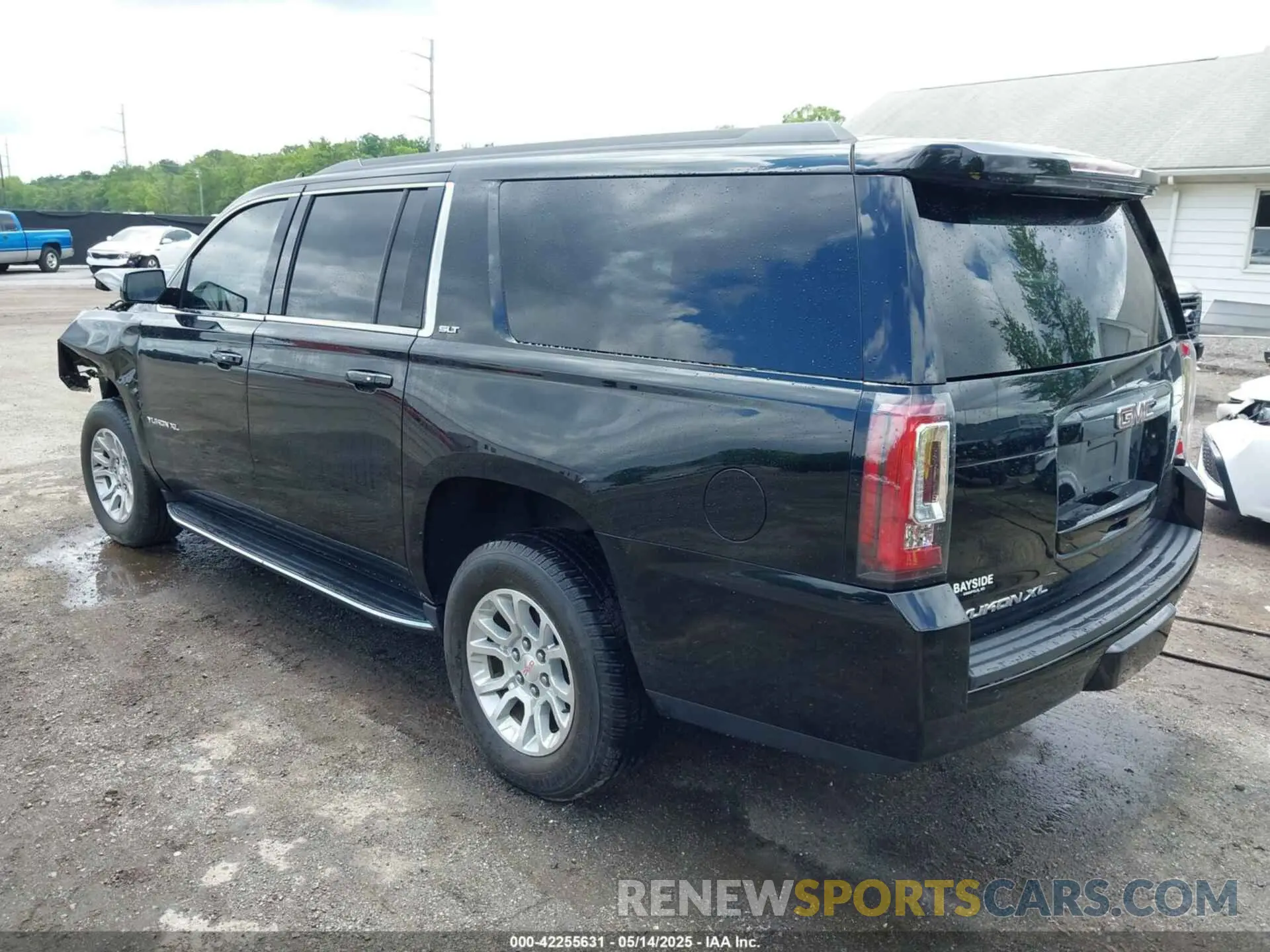 3 fotografías del automóvil dañado 1GKS2GKC0KR394301 GMC YUKON XL 2019