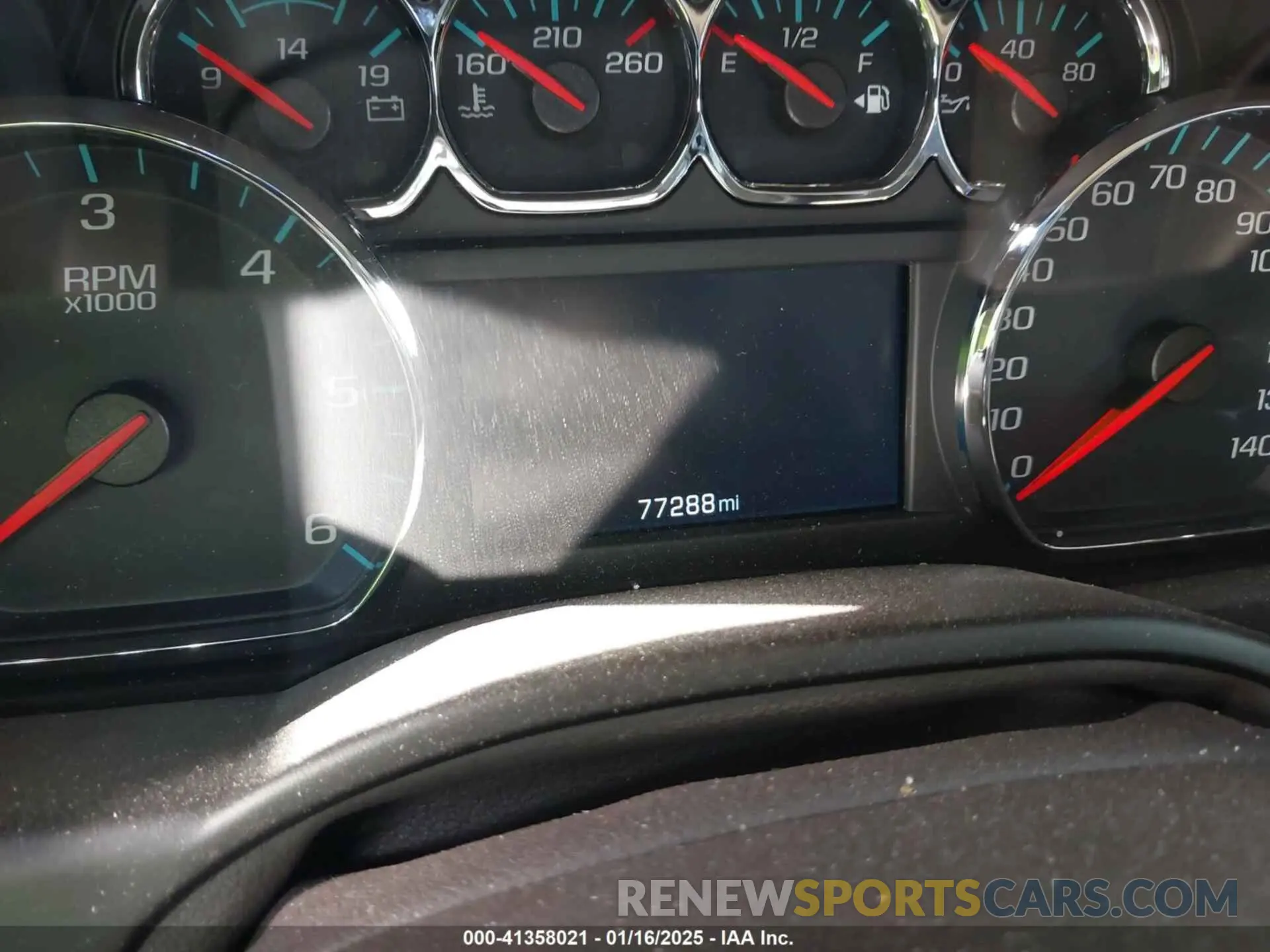 7 fotografías del automóvil dañado 1GKS2GKC2KR313251 GMC YUKON XL 2019