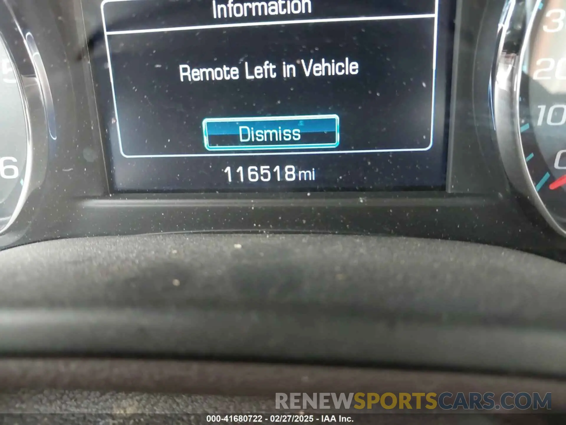 15 fotografías del automóvil dañado 1GKS2GKC2KR343513 GMC YUKON XL 2019