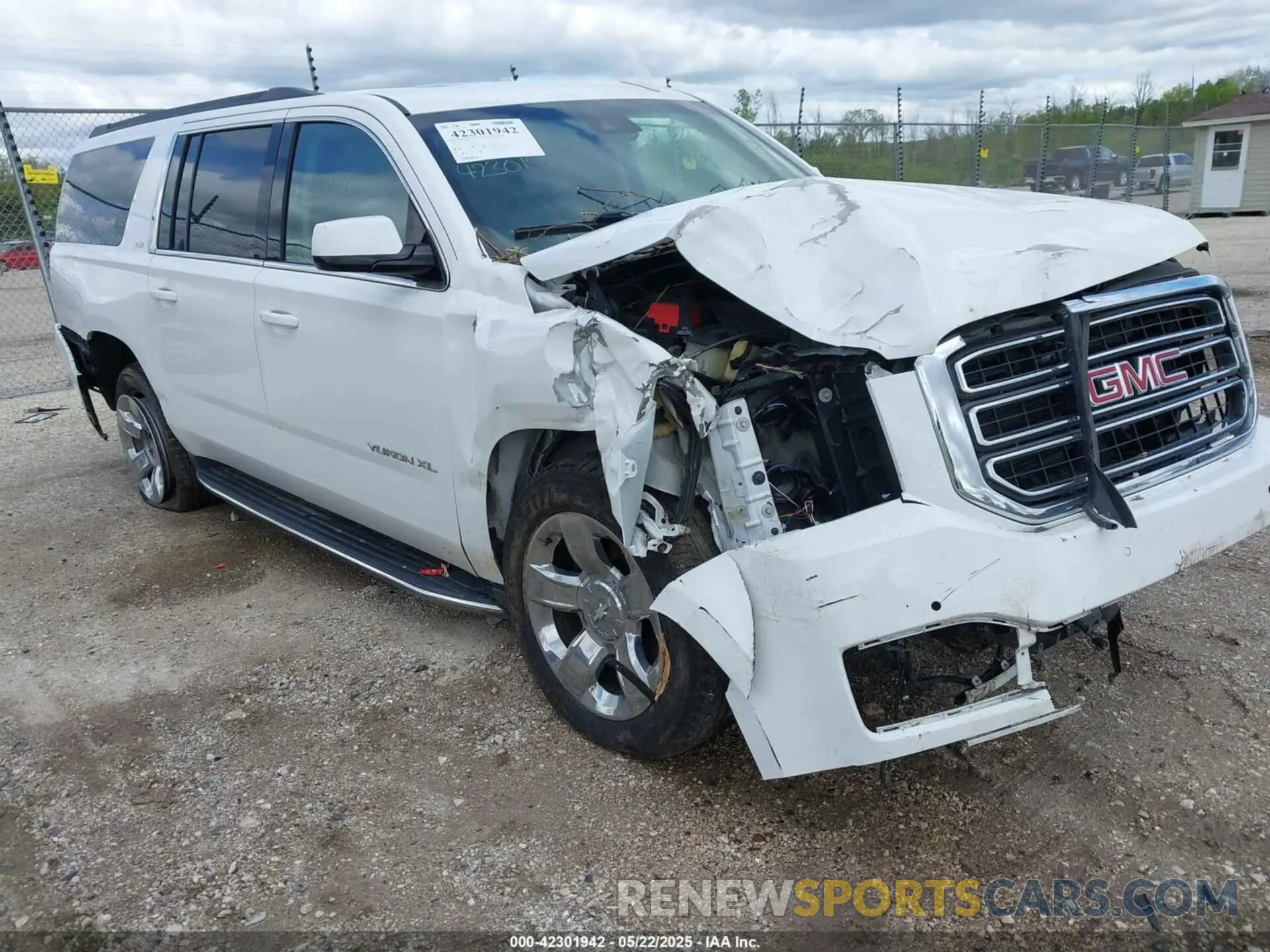 1 fotografías del automóvil dañado 1GKS2GKCXKR280239 GMC YUKON XL 2019