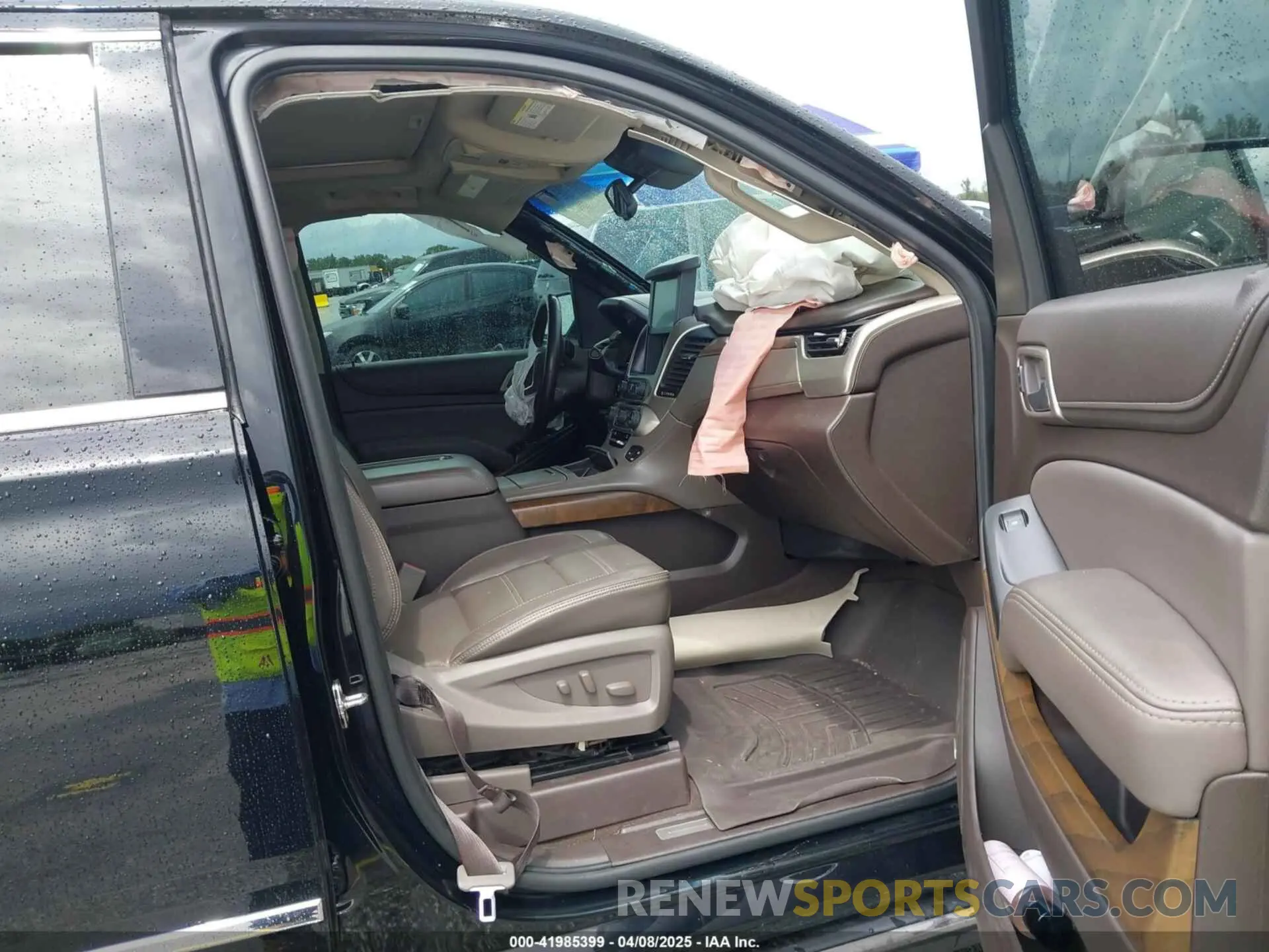 5 fotografías del automóvil dañado 1GKS2HKJ4KR224558 GMC YUKON XL 2019