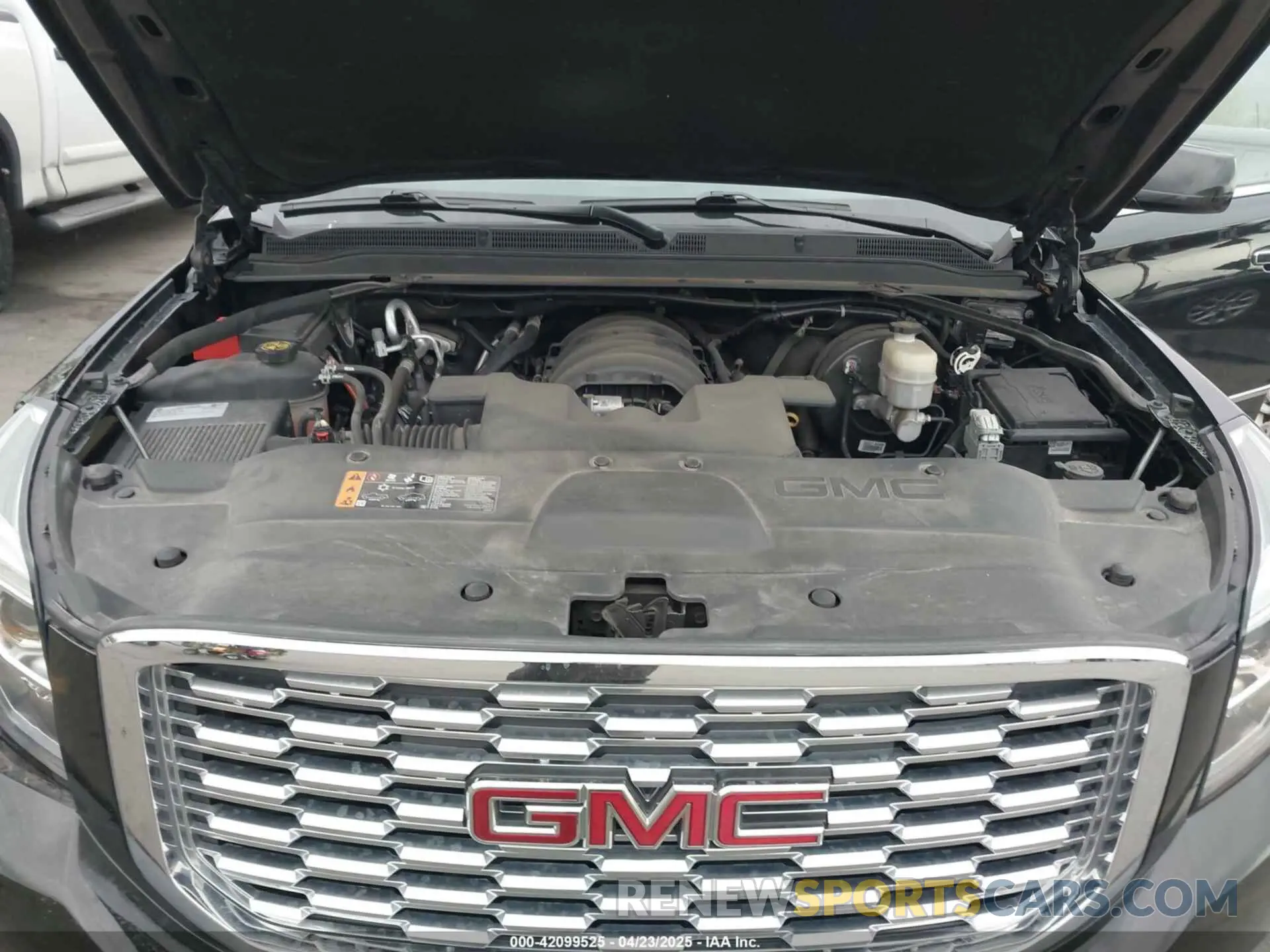 10 fotografías del automóvil dañado 1GKS2HKJ7KR390685 GMC YUKON XL 2019