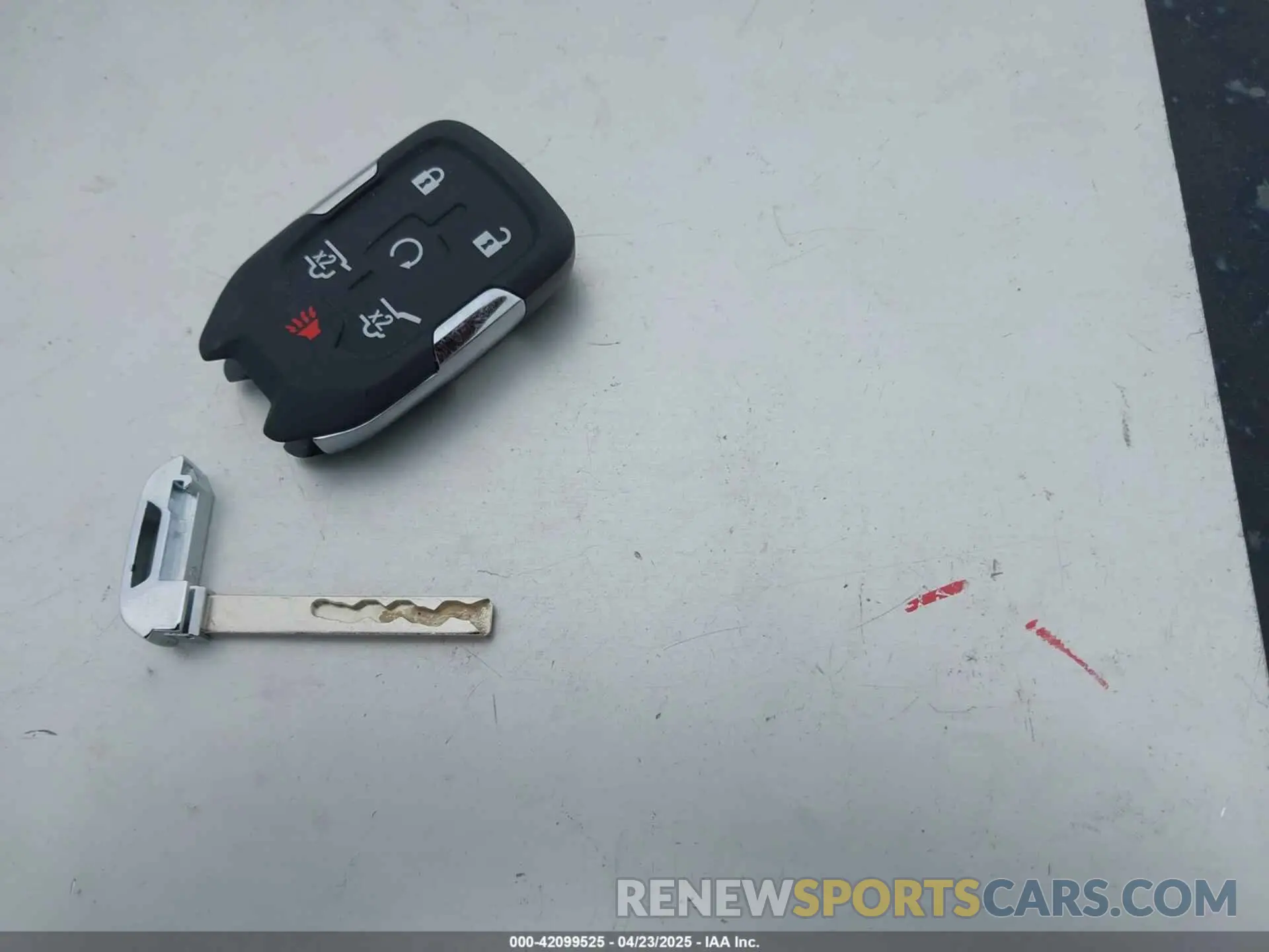 11 fotografías del automóvil dañado 1GKS2HKJ7KR390685 GMC YUKON XL 2019