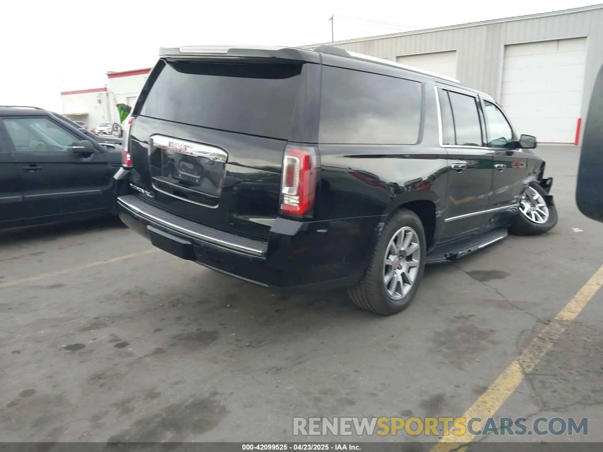 4 fotografías del automóvil dañado 1GKS2HKJ7KR390685 GMC YUKON XL 2019