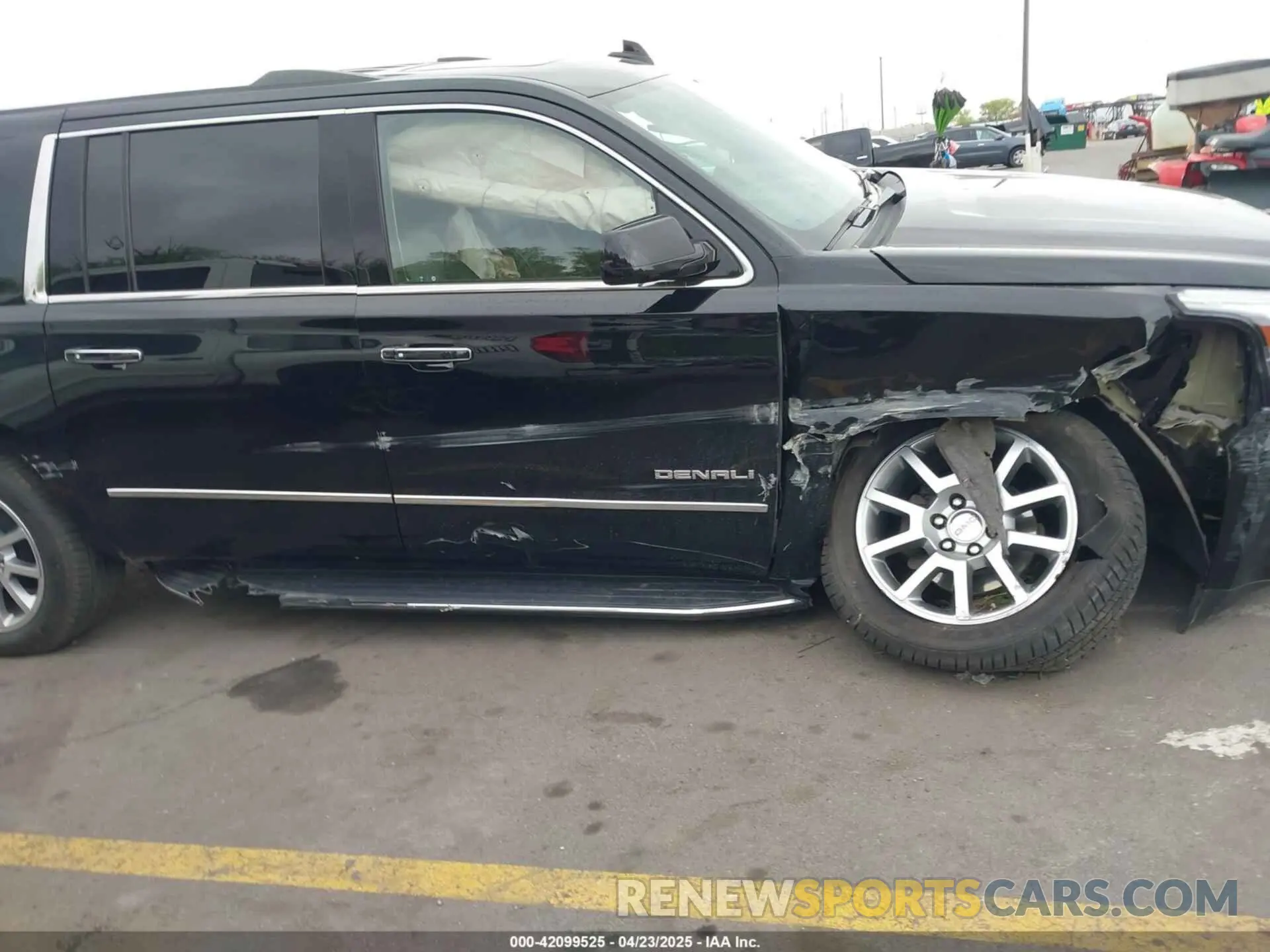 6 fotografías del automóvil dañado 1GKS2HKJ7KR390685 GMC YUKON XL 2019
