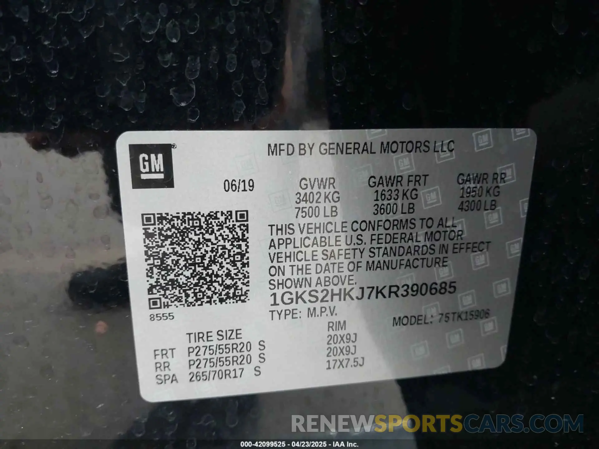 9 fotografías del automóvil dañado 1GKS2HKJ7KR390685 GMC YUKON XL 2019