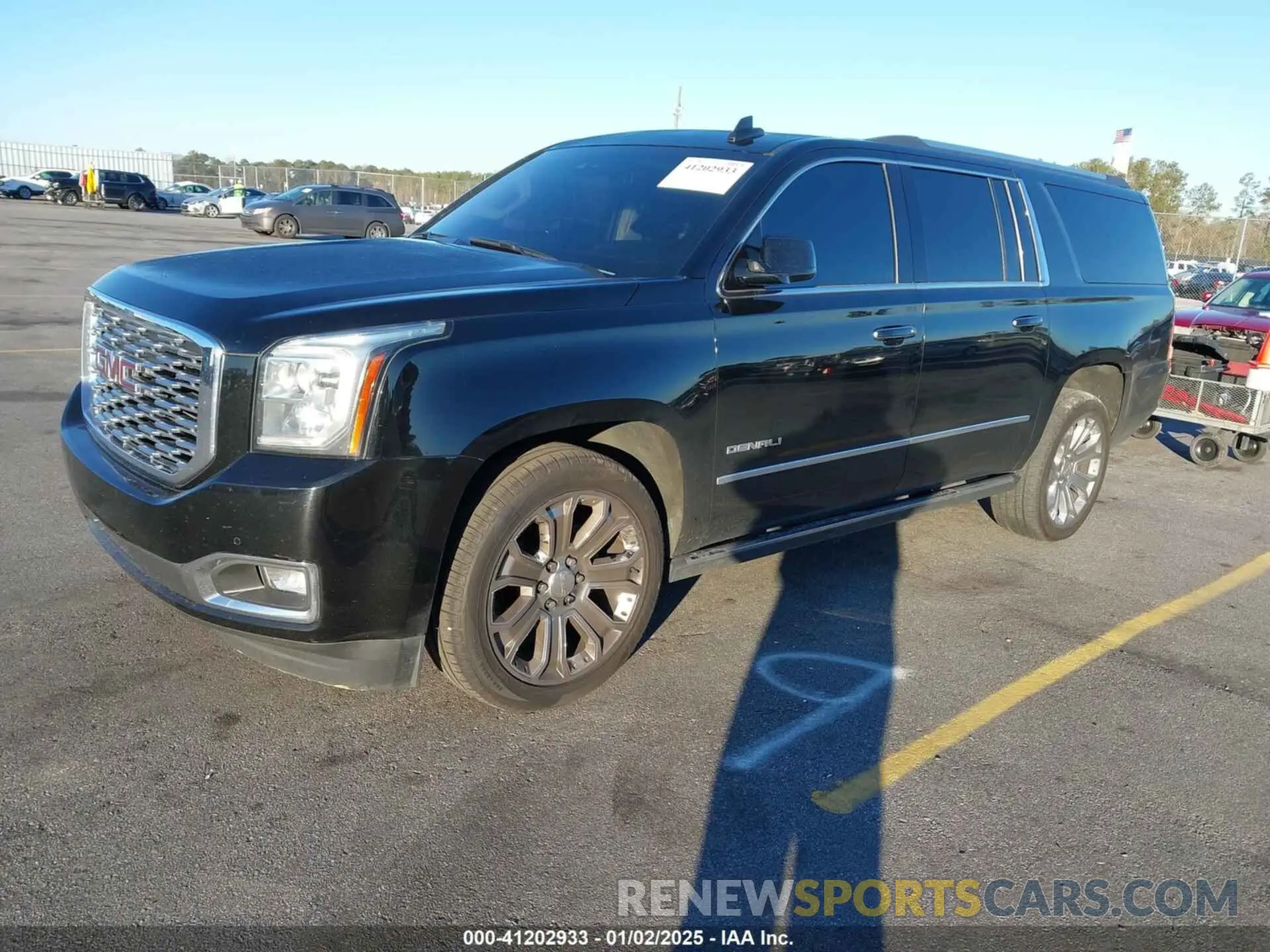 2 fotografías del automóvil dañado 1GKS2HKJ9KR152434 GMC YUKON XL 2019