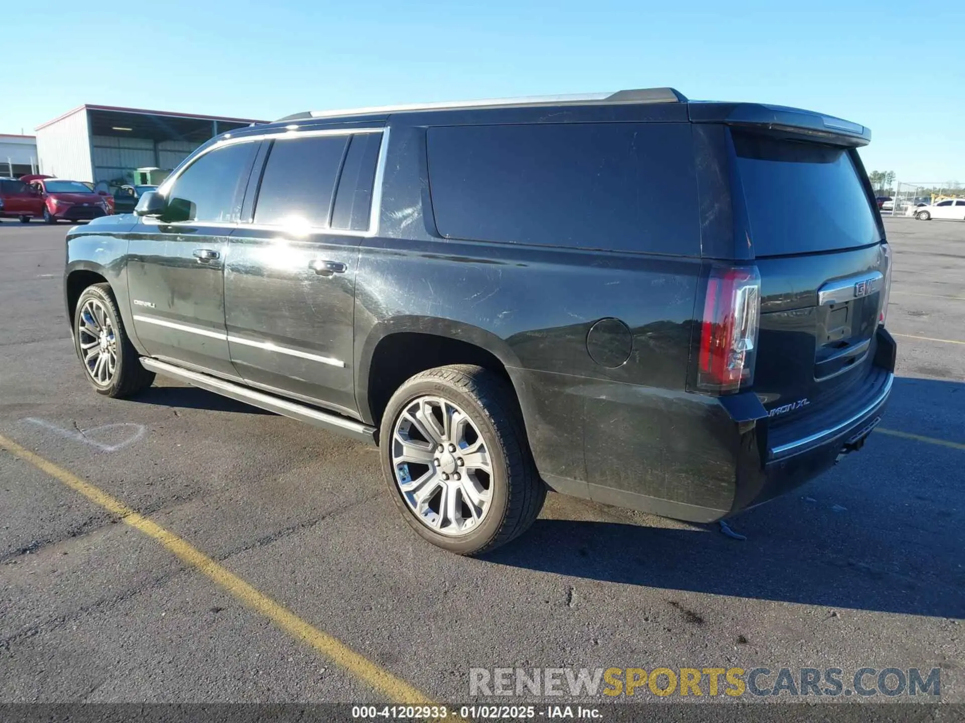 3 fotografías del automóvil dañado 1GKS2HKJ9KR152434 GMC YUKON XL 2019