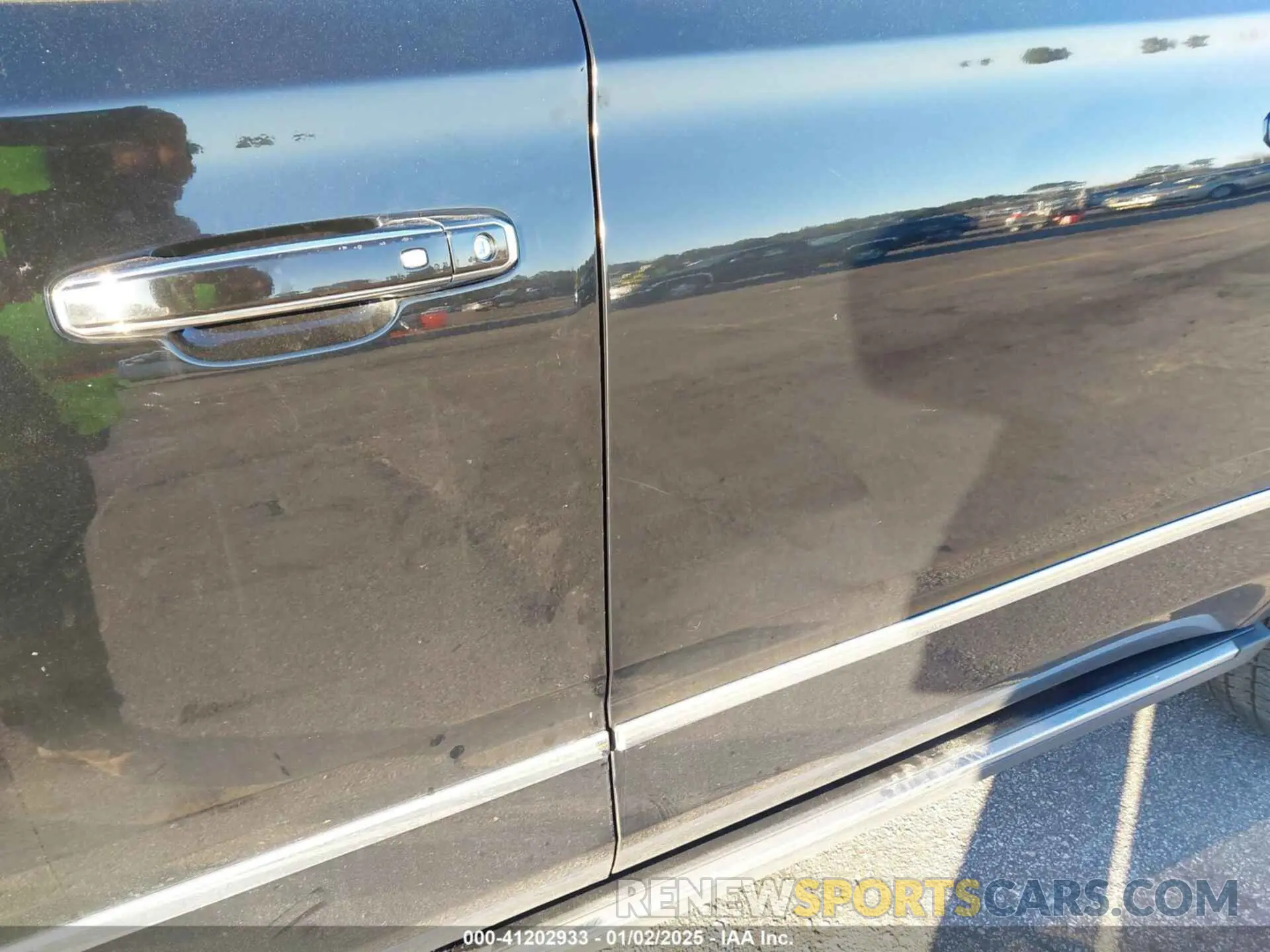 5 fotografías del automóvil dañado 1GKS2HKJ9KR152434 GMC YUKON XL 2019