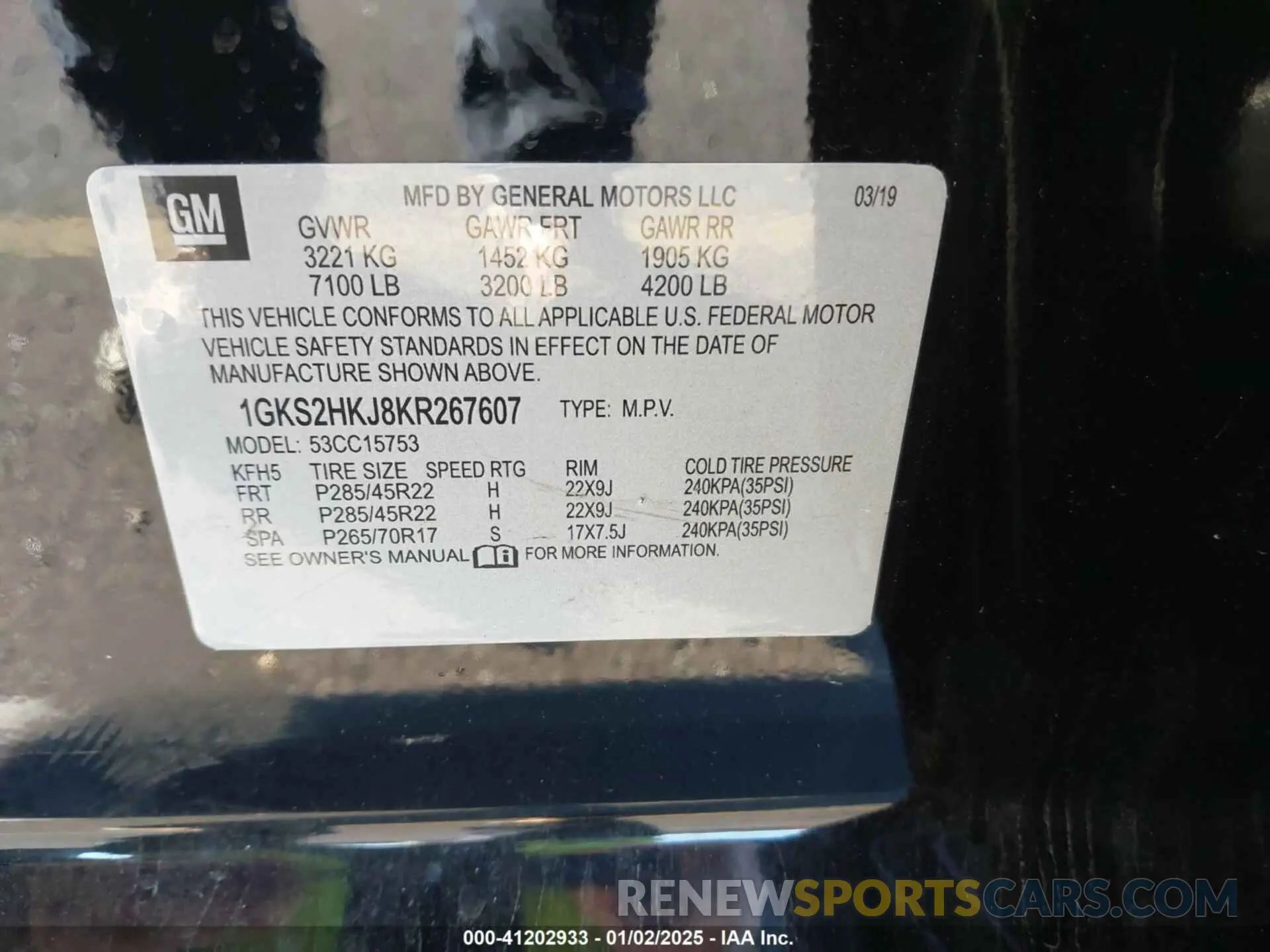 8 fotografías del automóvil dañado 1GKS2HKJ9KR152434 GMC YUKON XL 2019