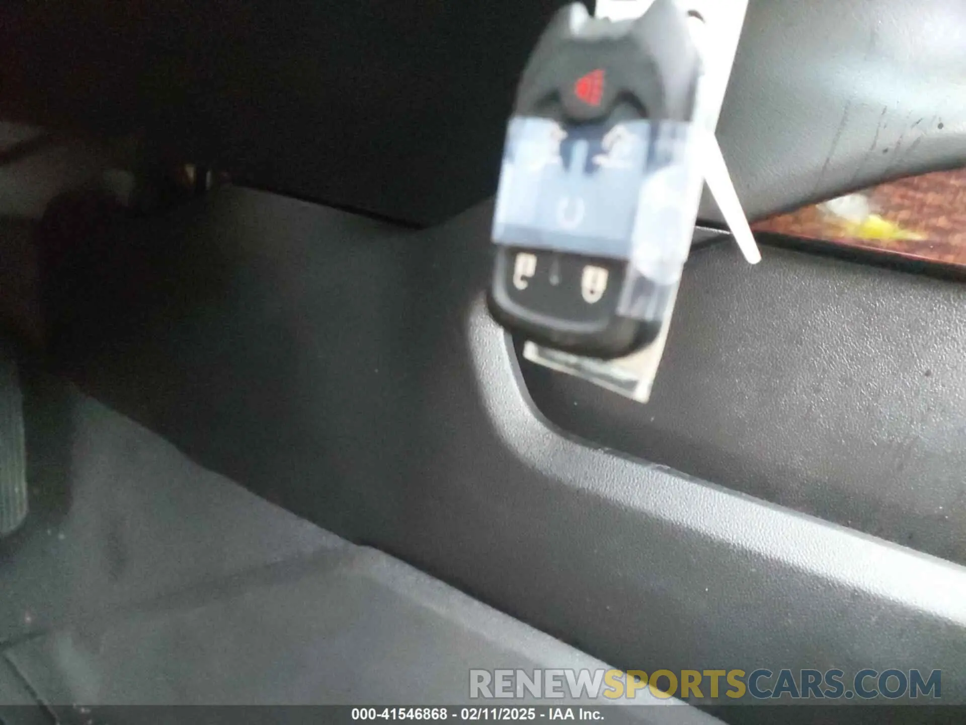 11 fotografías del automóvil dañado 1GKS1GKC3LR161436 GMC YUKON XL 2020
