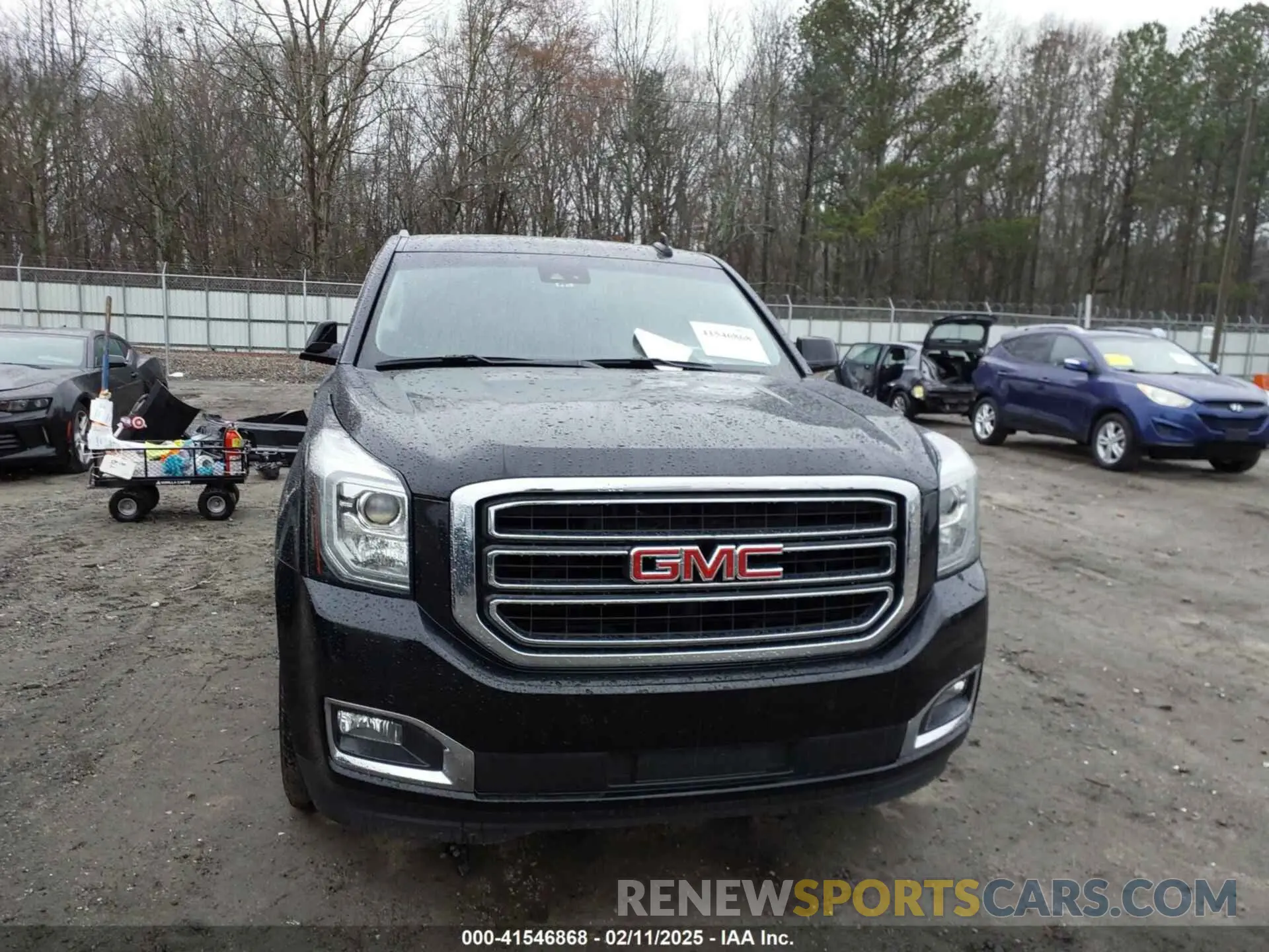 13 fotografías del automóvil dañado 1GKS1GKC3LR161436 GMC YUKON XL 2020