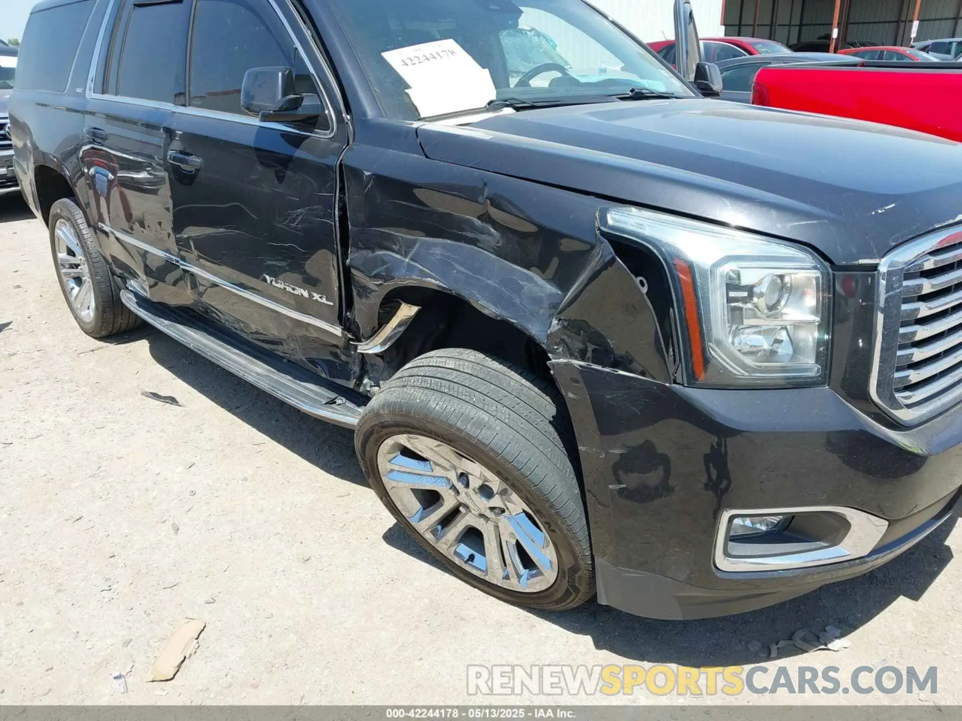 6 fotografías del automóvil dañado 1GKS2GKC4LR165735 GMC YUKON XL 2020