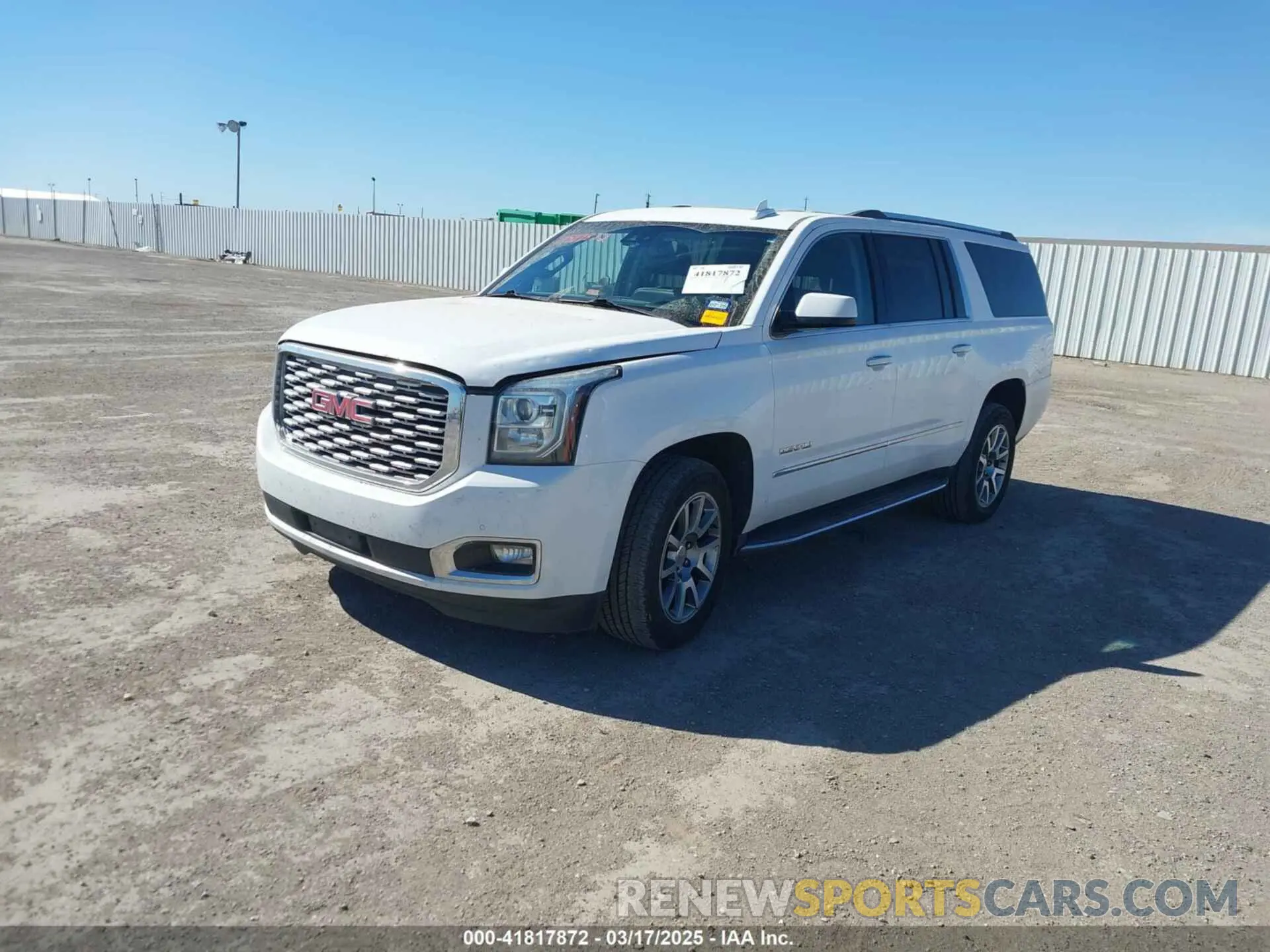 2 fotografías del automóvil dañado 1GKS2HKJ9LR298494 GMC YUKON XL 2020
