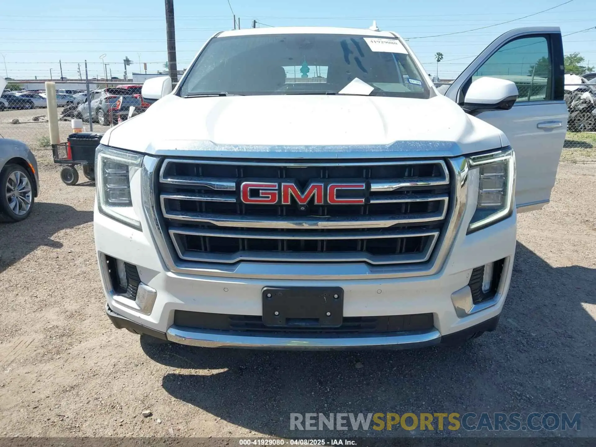6 fotografías del automóvil dañado 1GKS1GKD2MR400548 GMC YUKON XL 2021