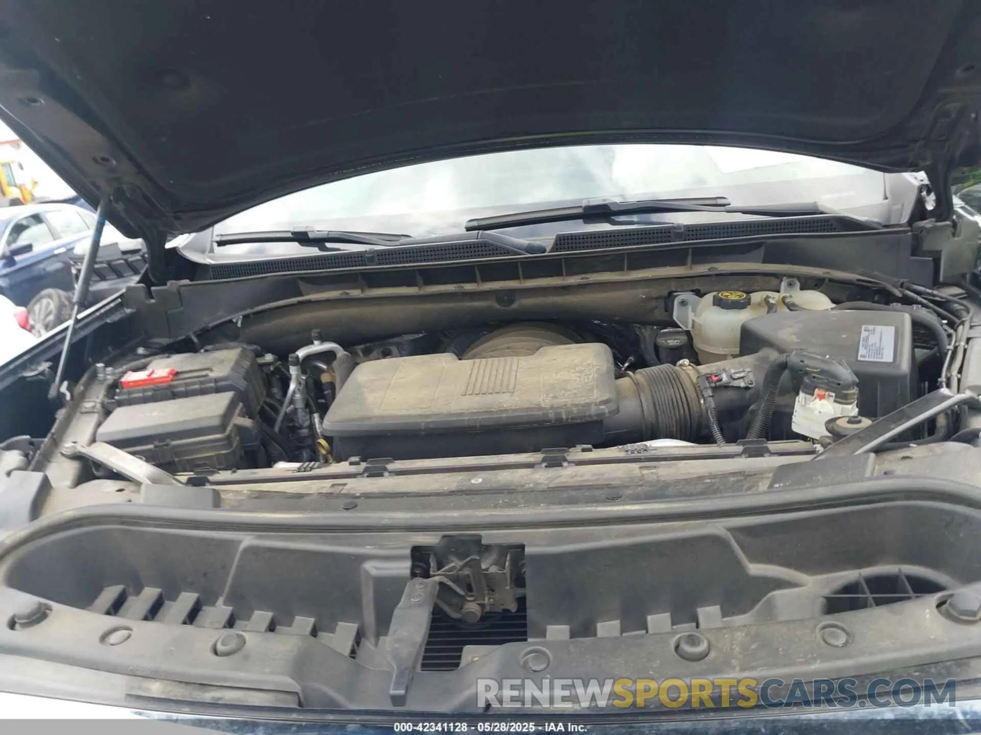 10 fotografías del automóvil dañado 1GKS2GKD3MR148175 GMC YUKON XL 2021