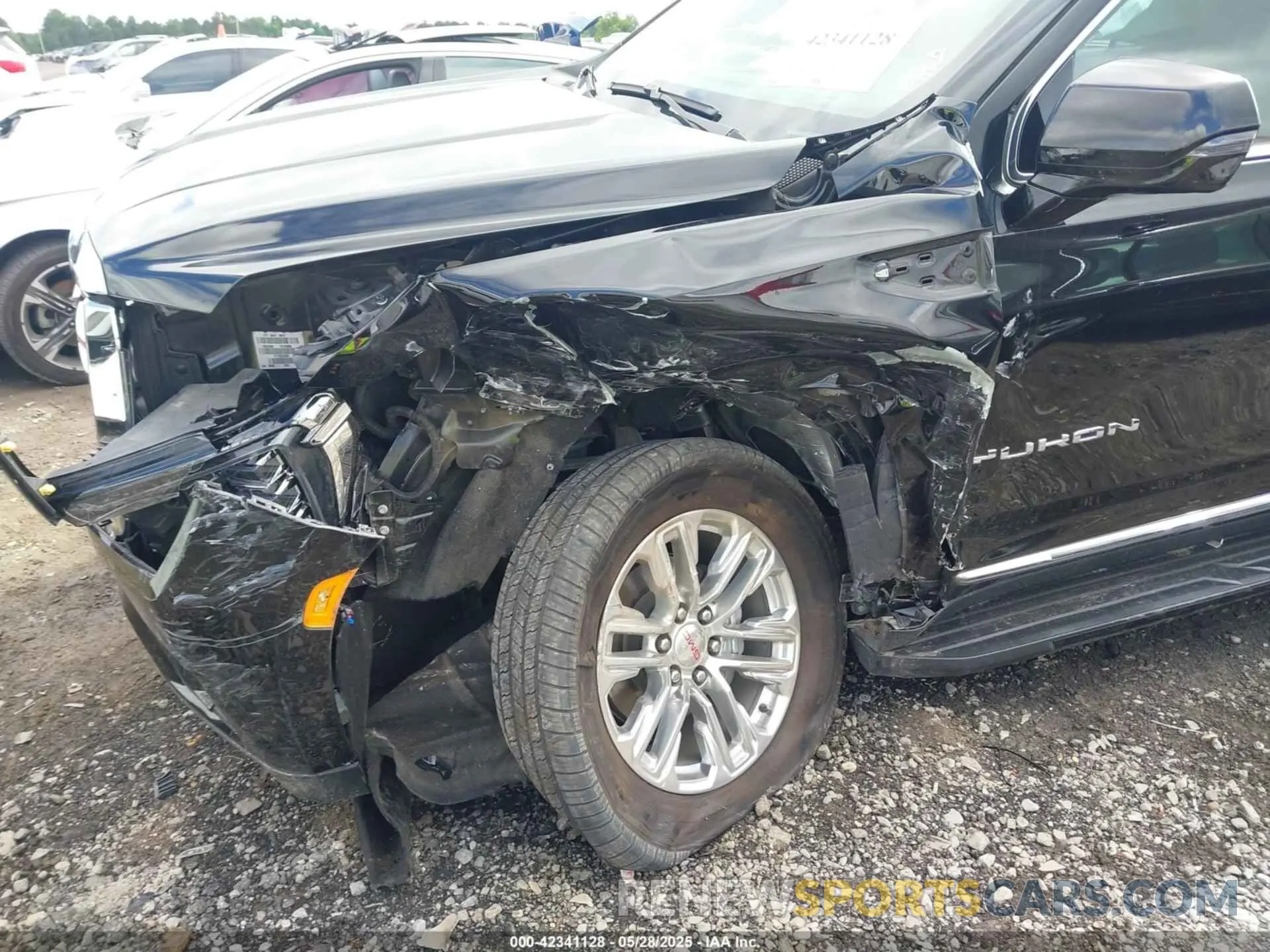 6 fotografías del automóvil dañado 1GKS2GKD3MR148175 GMC YUKON XL 2021
