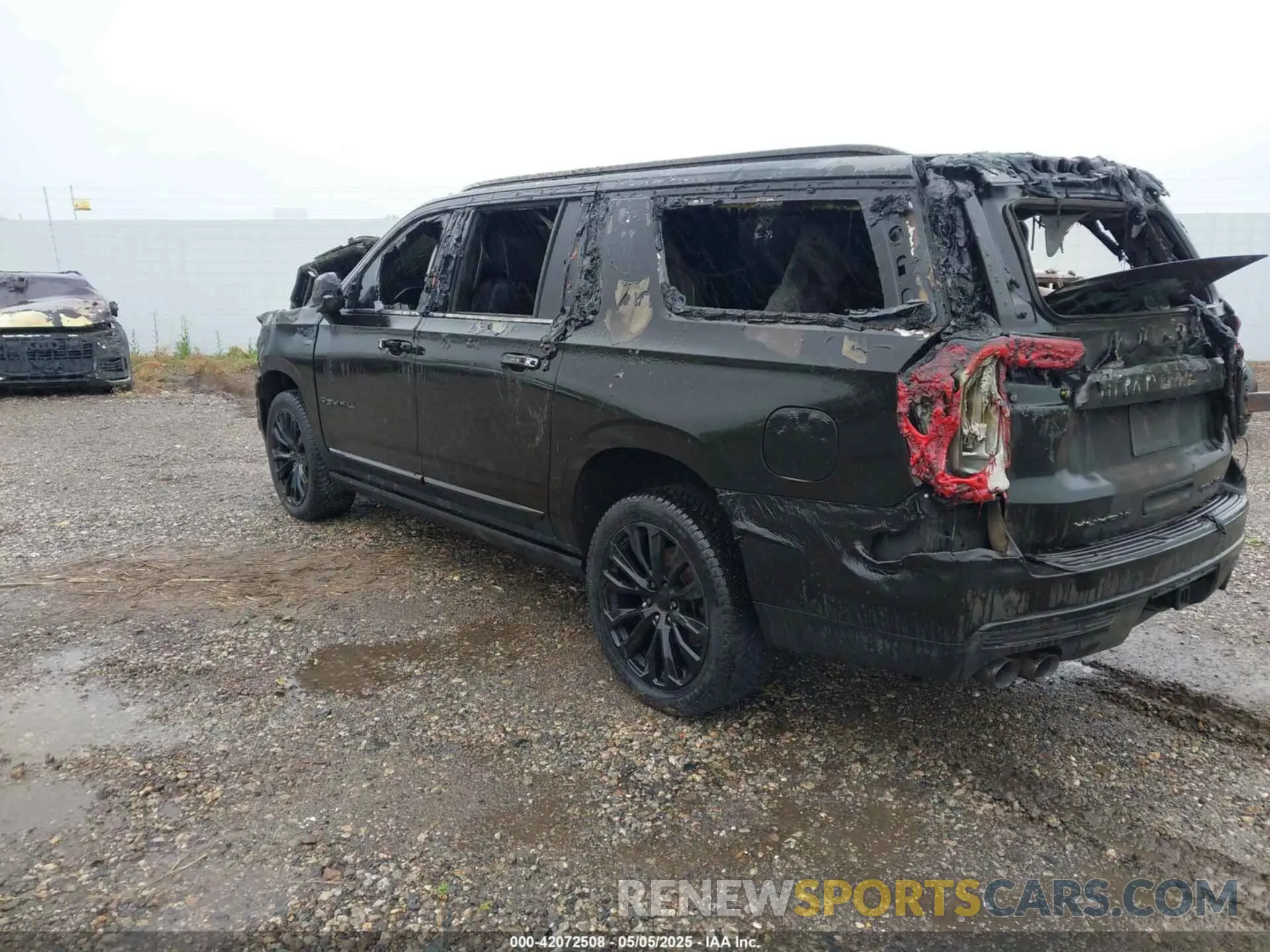 3 fotografías del automóvil dañado 1GKS2JKL2MR175405 GMC YUKON XL 2021