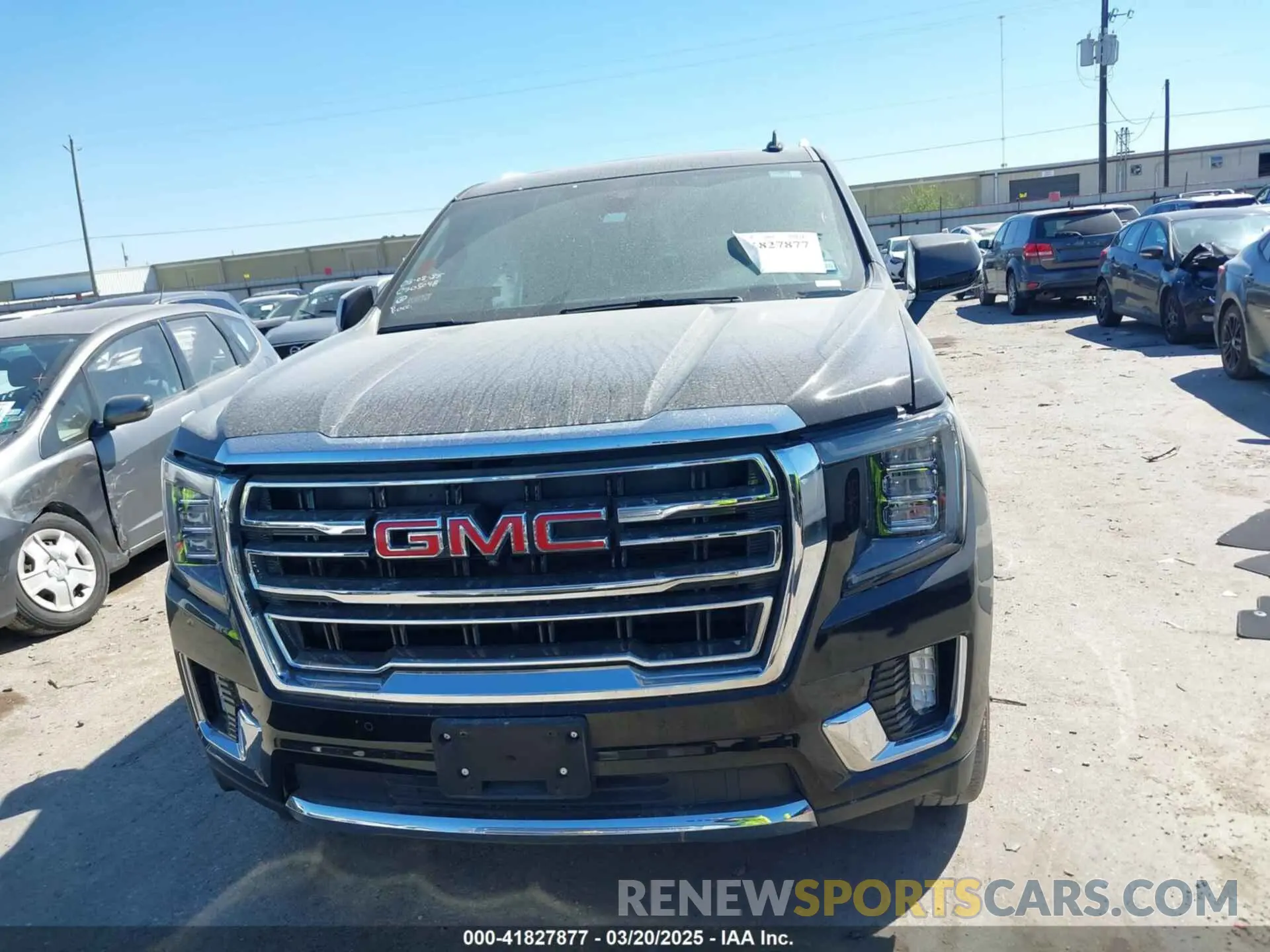 12 fotografías del automóvil dañado 1GKS1GKD0NR306038 GMC YUKON XL 2022
