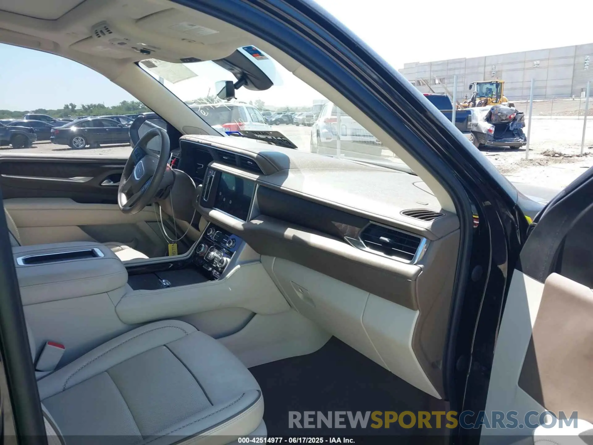 5 fotografías del automóvil dañado 1GKS1JKL1NR239311 GMC YUKON XL 2022