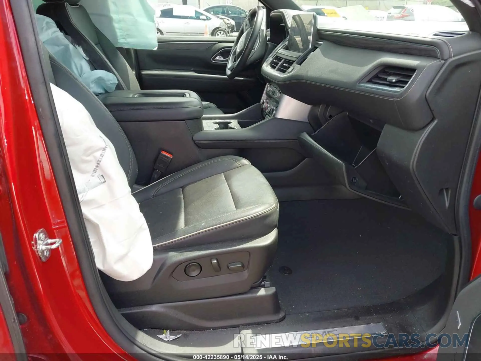 5 fotografías del automóvil dañado 1GKS2GKD2NR217214 GMC YUKON XL 2022