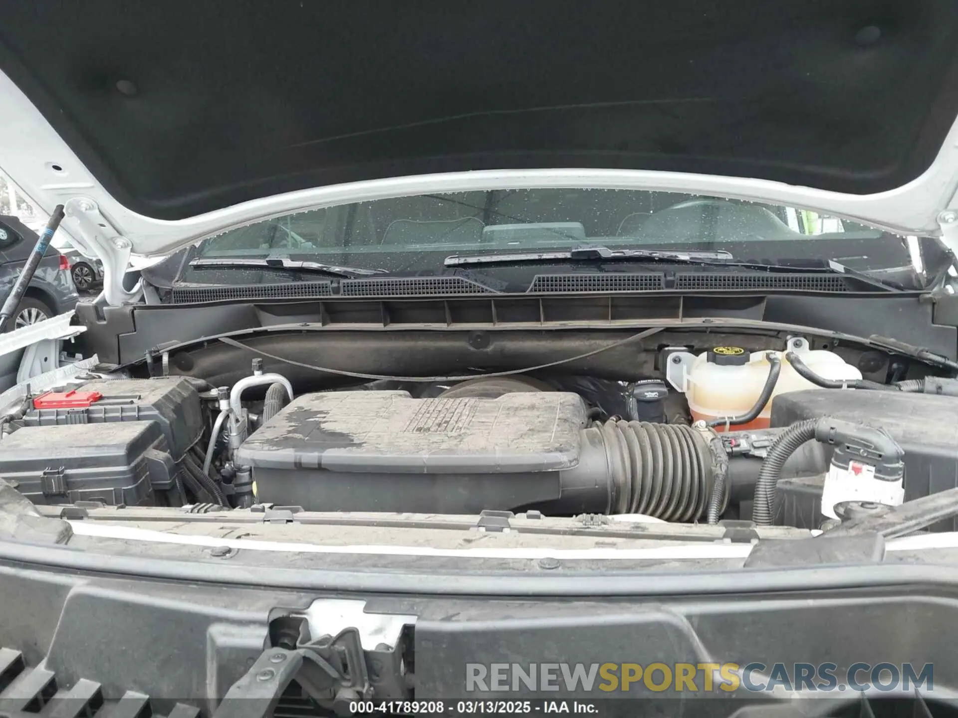 10 fotografías del automóvil dañado 1GKS2GKD6NR328395 GMC YUKON XL 2022