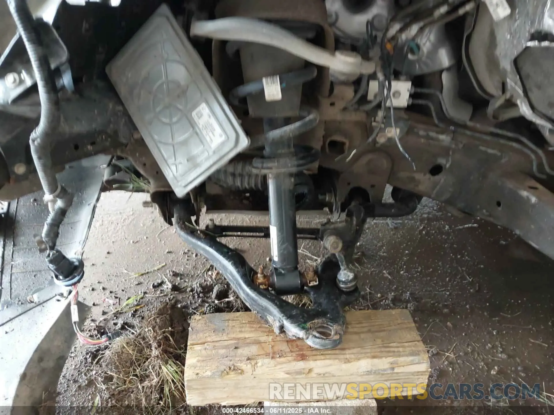 18 fotografías del automóvil dañado 1GKS2GKD7NR258955 GMC YUKON XL 2022