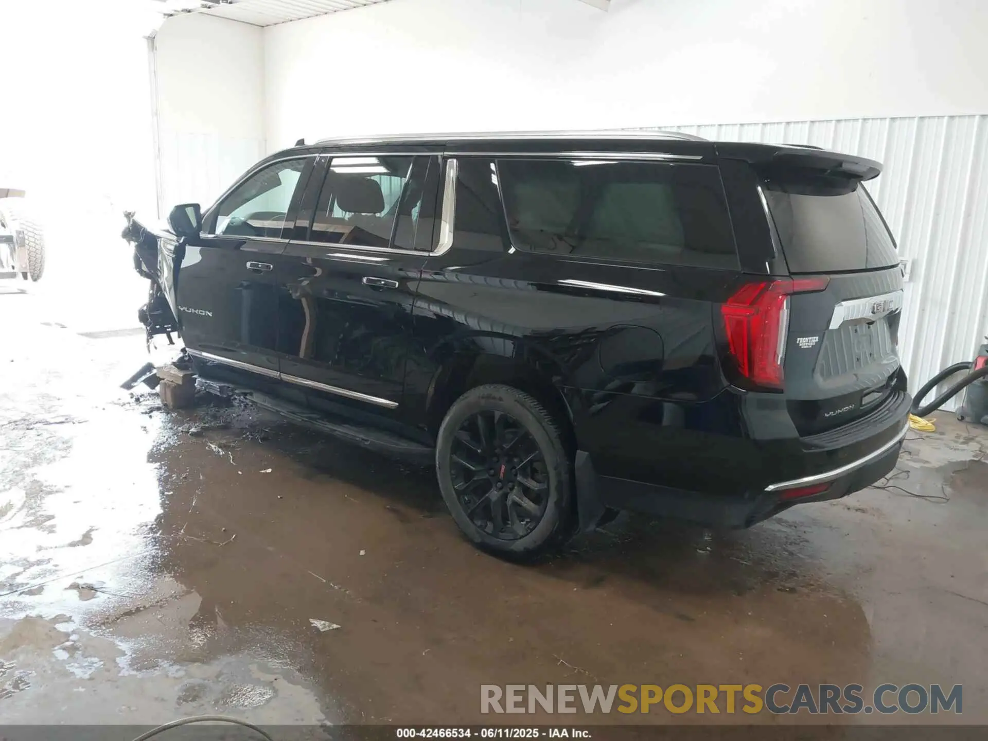 3 fotografías del automóvil dañado 1GKS2GKD7NR258955 GMC YUKON XL 2022