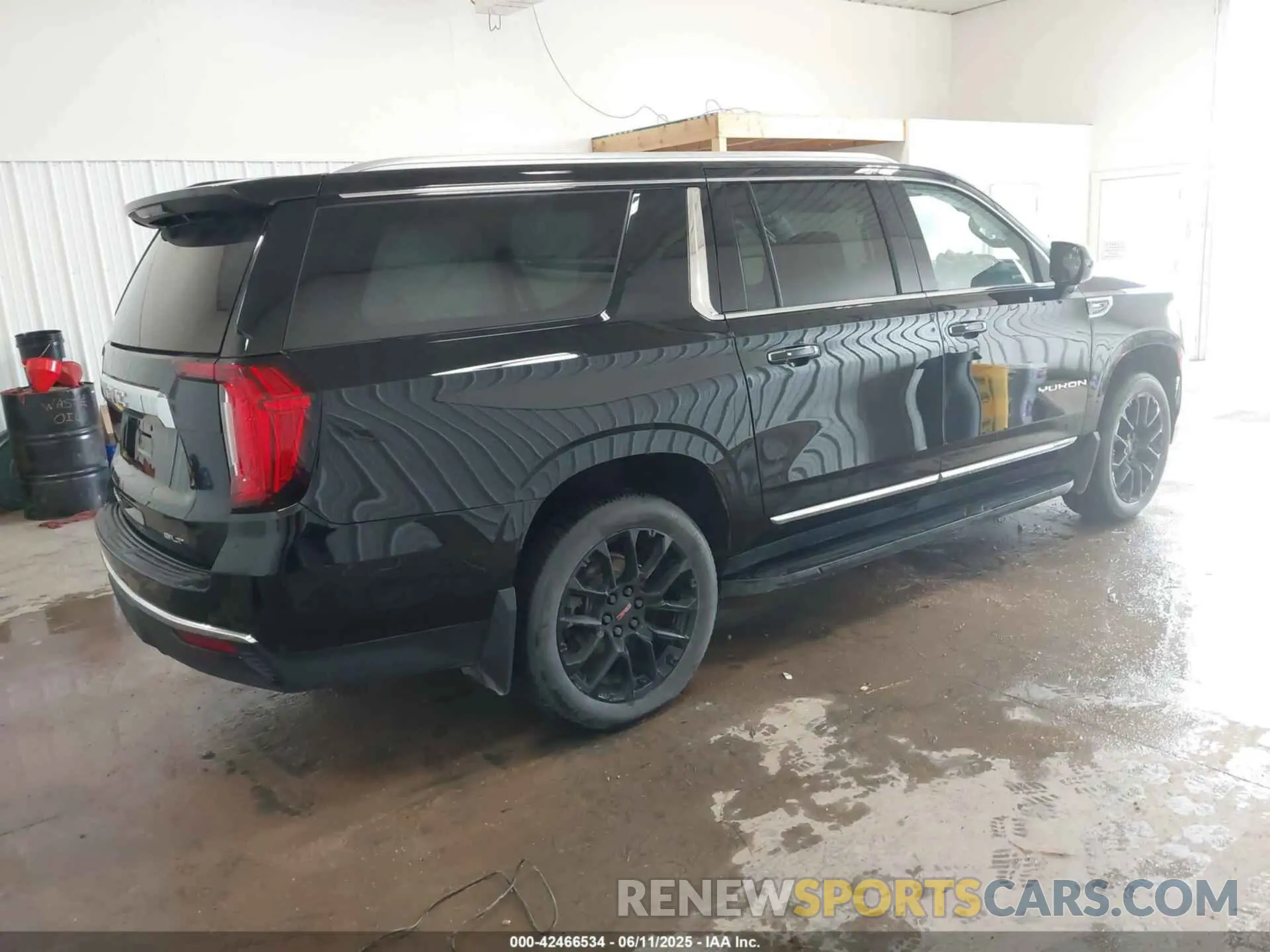 4 fotografías del automóvil dañado 1GKS2GKD7NR258955 GMC YUKON XL 2022