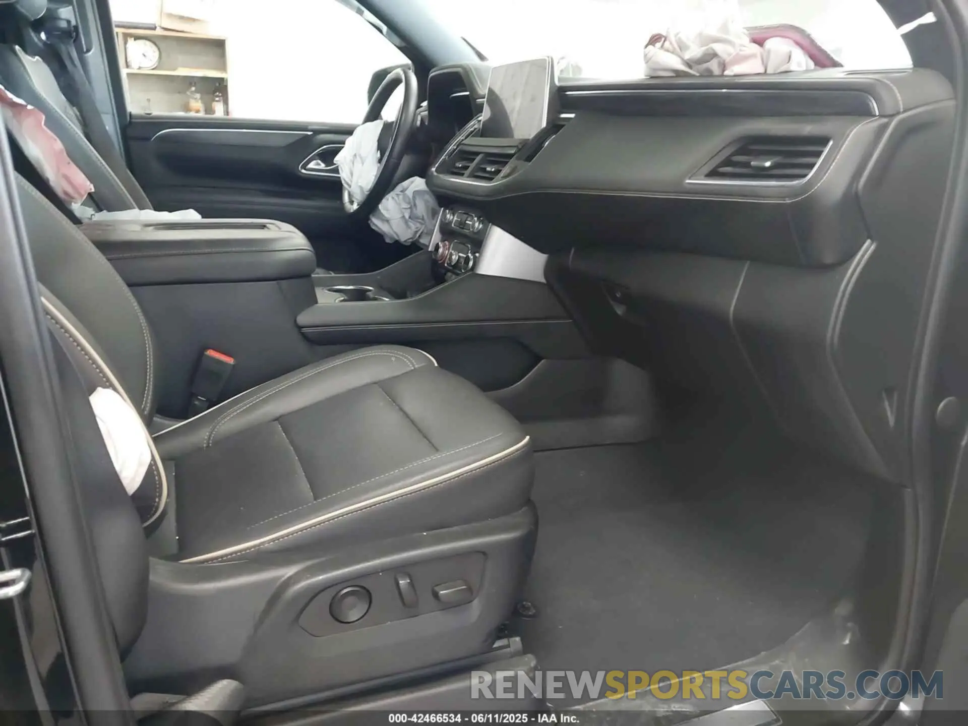 5 fotografías del automóvil dañado 1GKS2GKD7NR258955 GMC YUKON XL 2022