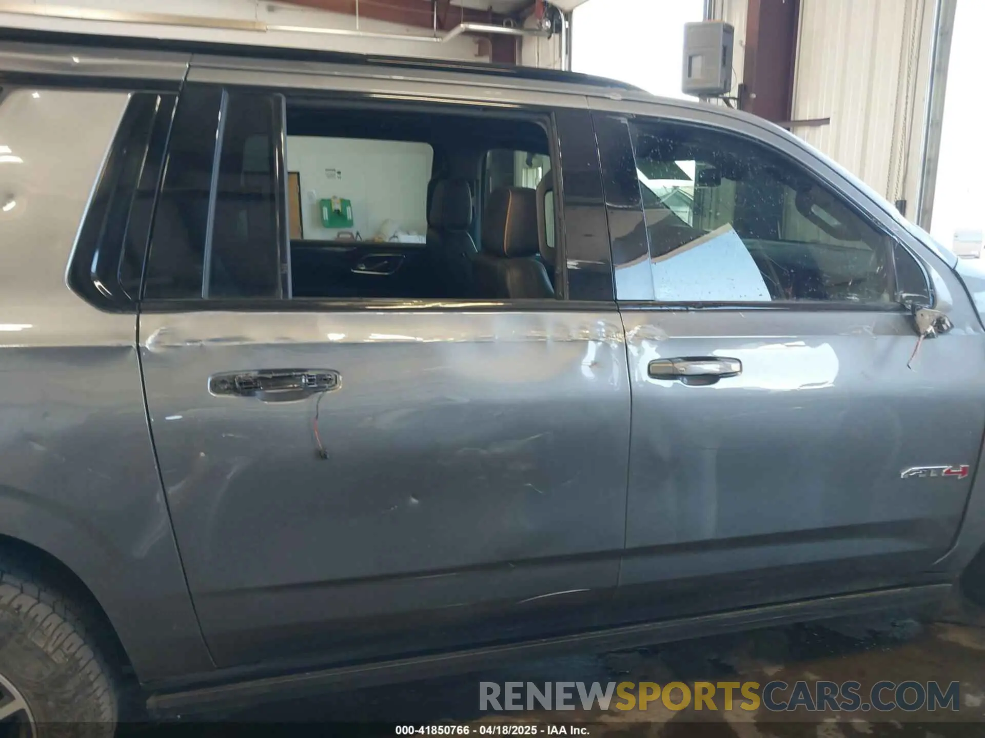 14 fotografías del automóvil dañado 1GKS2HKL0NR149203 GMC YUKON XL 2022