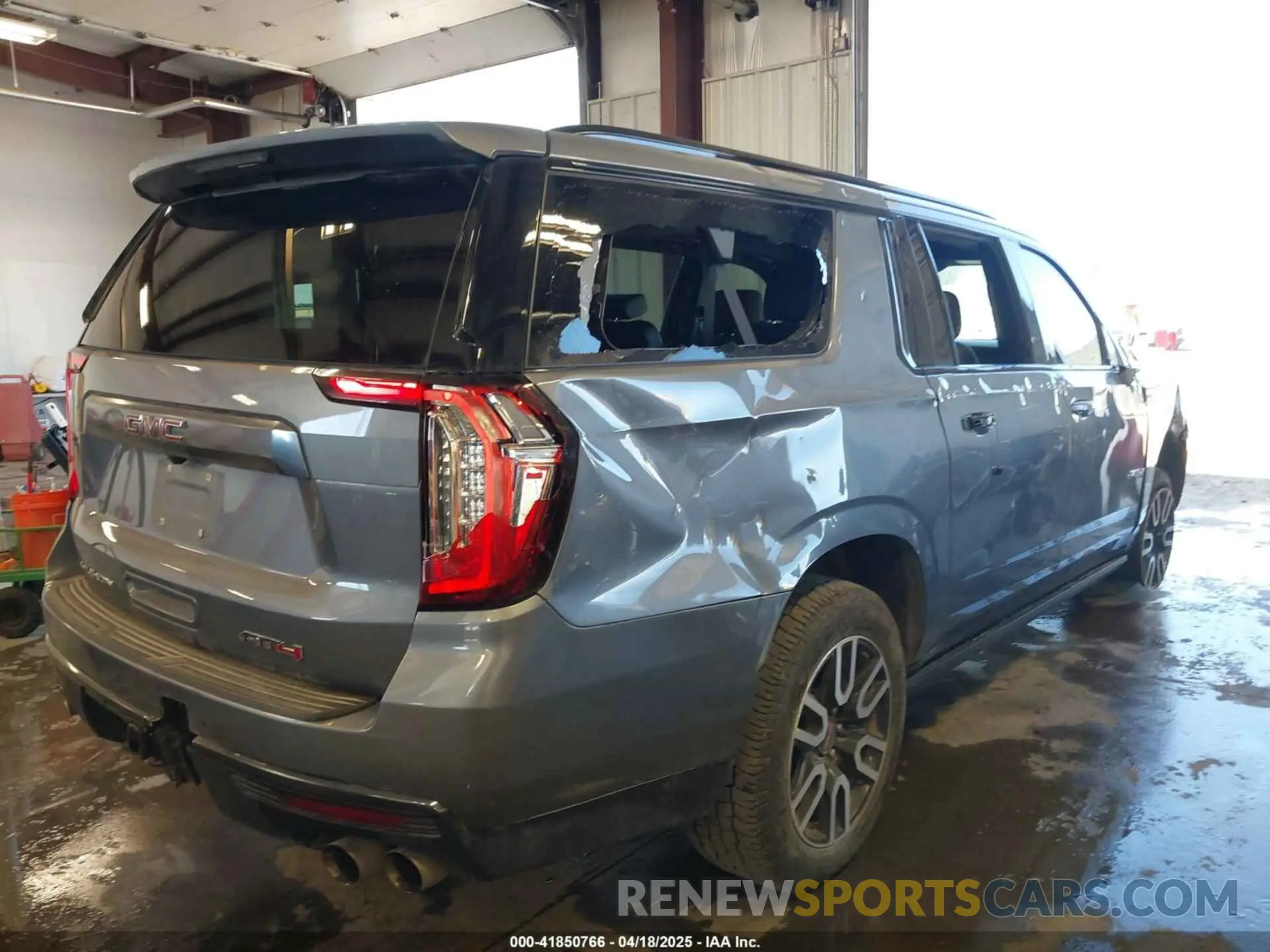 4 fotografías del automóvil dañado 1GKS2HKL0NR149203 GMC YUKON XL 2022