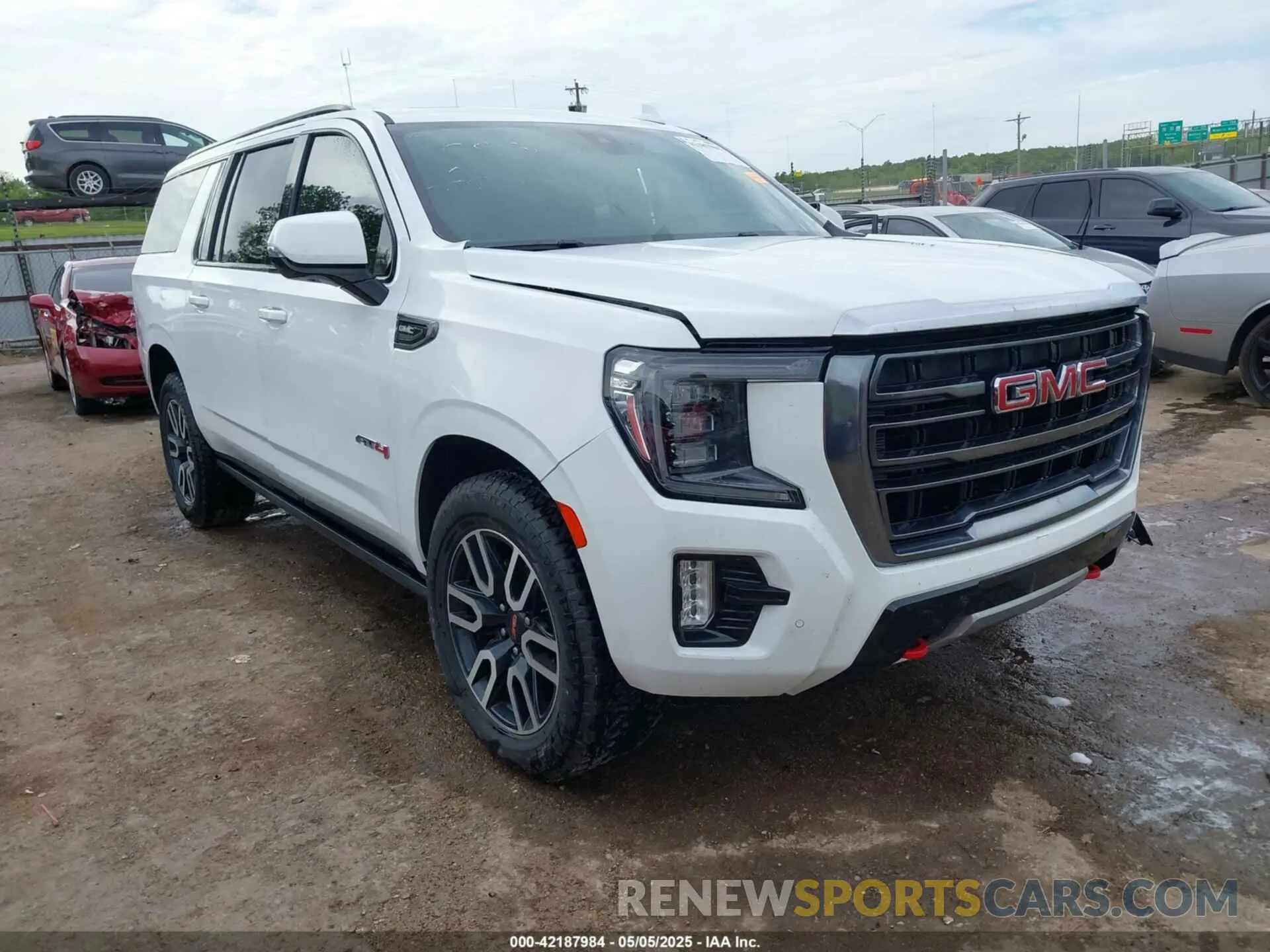 1 fotografías del automóvil dañado 1GKS2HKL4NR150032 GMC YUKON XL 2022