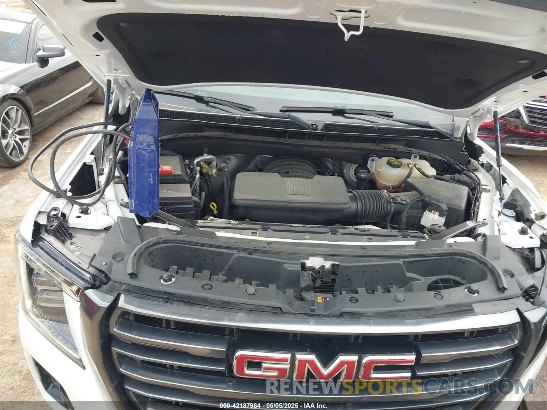10 fotografías del automóvil dañado 1GKS2HKL4NR150032 GMC YUKON XL 2022