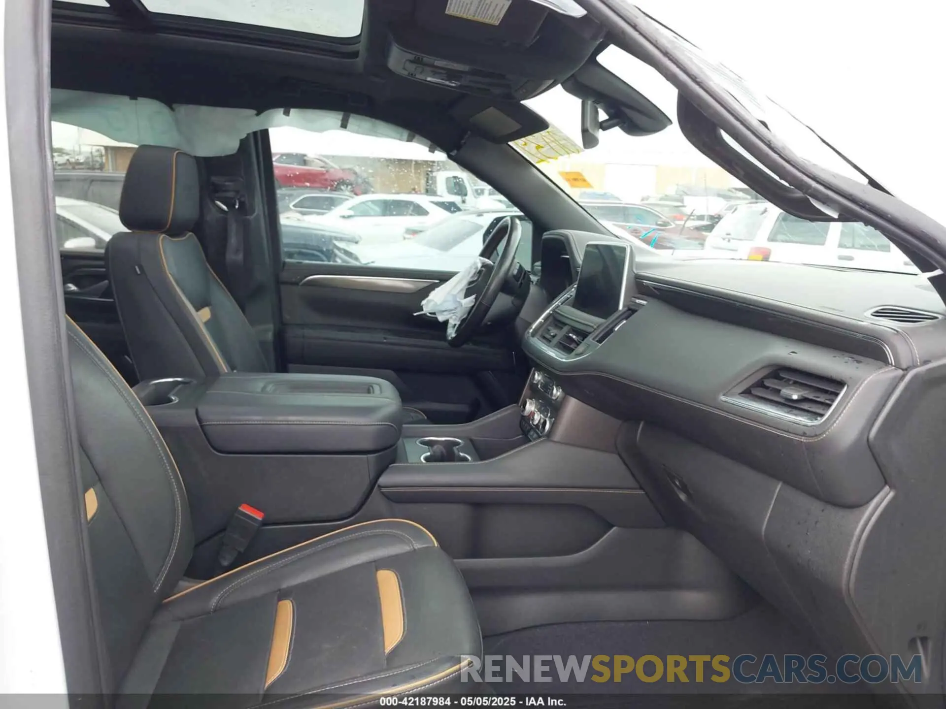 5 fotografías del automóvil dañado 1GKS2HKL4NR150032 GMC YUKON XL 2022