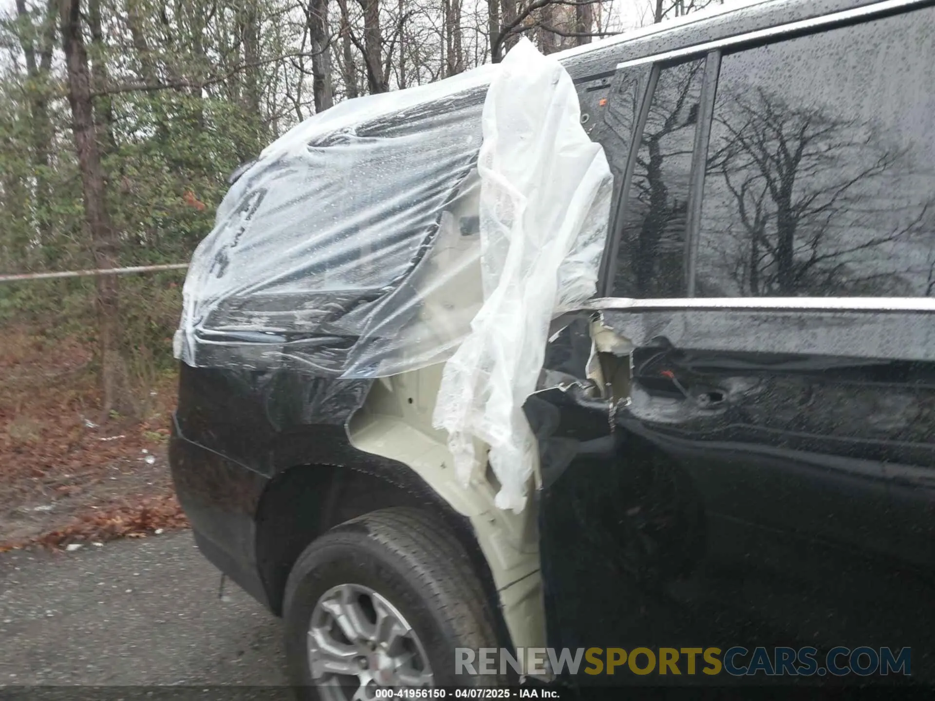 6 fotografías del automóvil dañado 1GKS2FKDXPR555330 GMC YUKON XL 2023