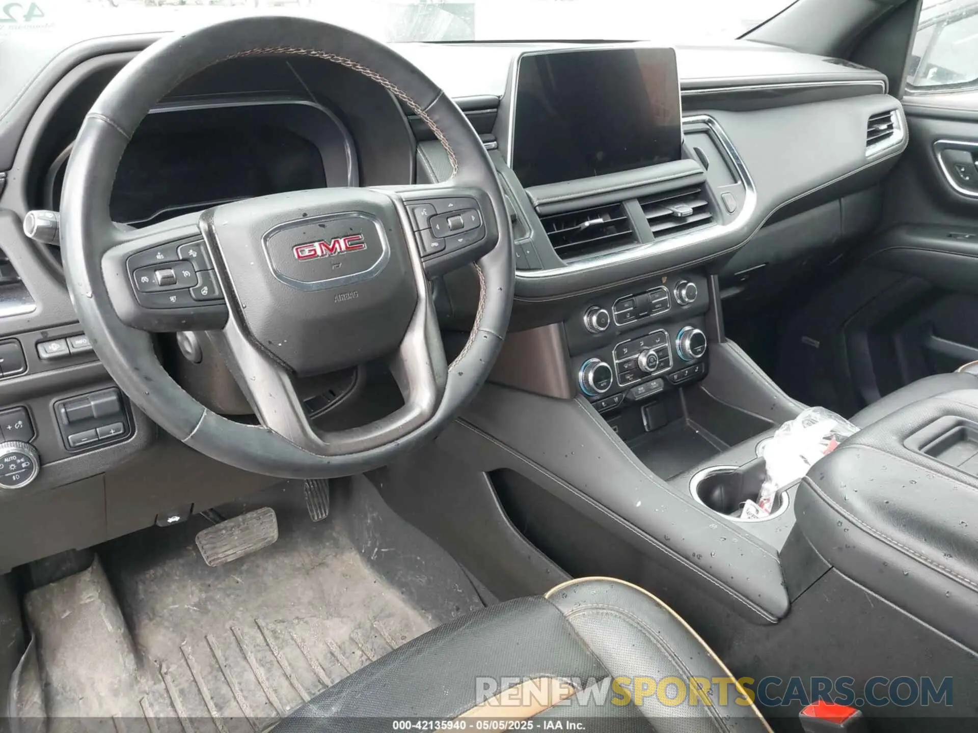19 fotografías del automóvil dañado 1GKS2HKL8PR235216 GMC YUKON XL 2023